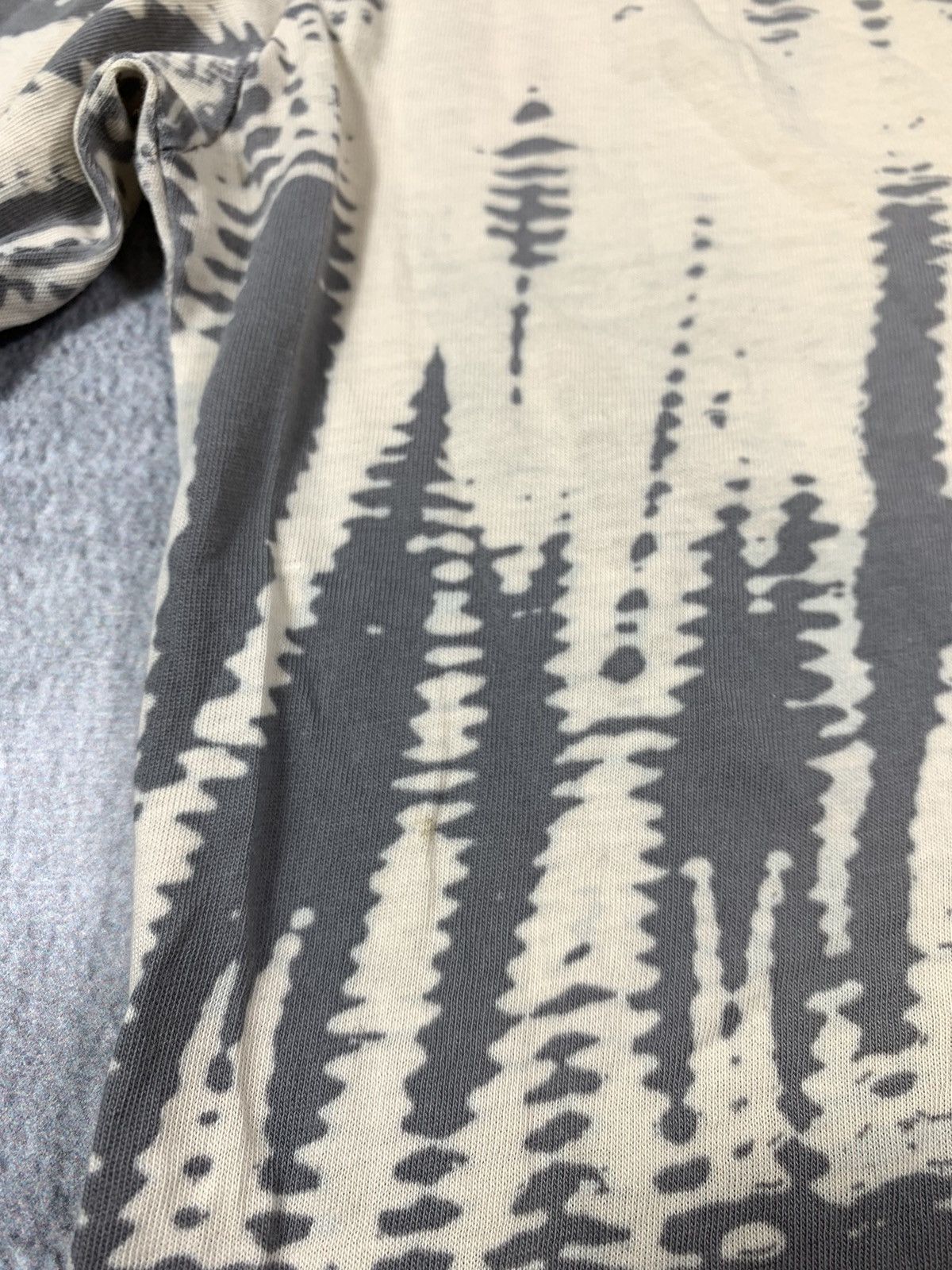 Other Vintage Y2K Japanese all over abstract longsleeve tee size S Size S / US 4 / IT 40 - 9 Thumbnail