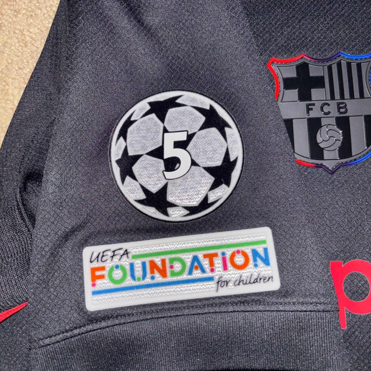 Nike Barcelona 2024/25 Away Kit Fan Version Size US M / EU 48-50 / 2 - 2 Thumbnail