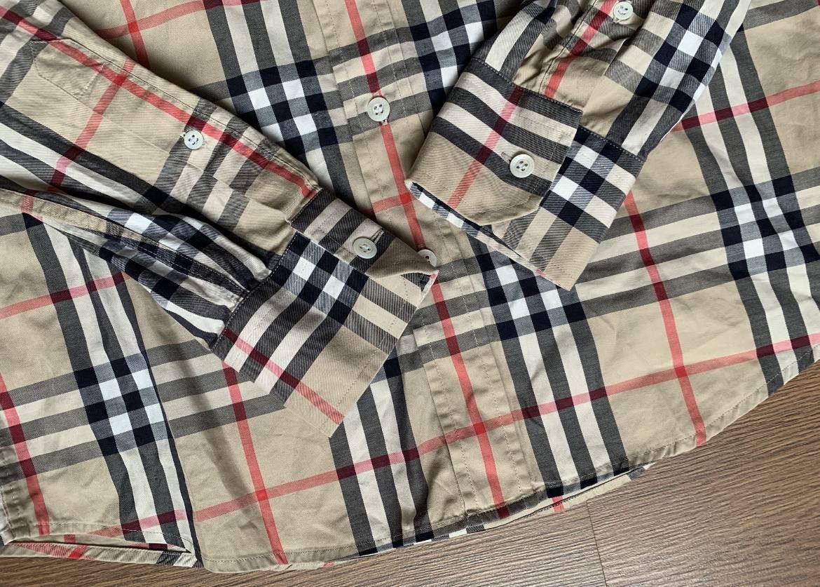Burberry Burberry shirt Size US S / EU 44-46 / 1 - 3 Thumbnail