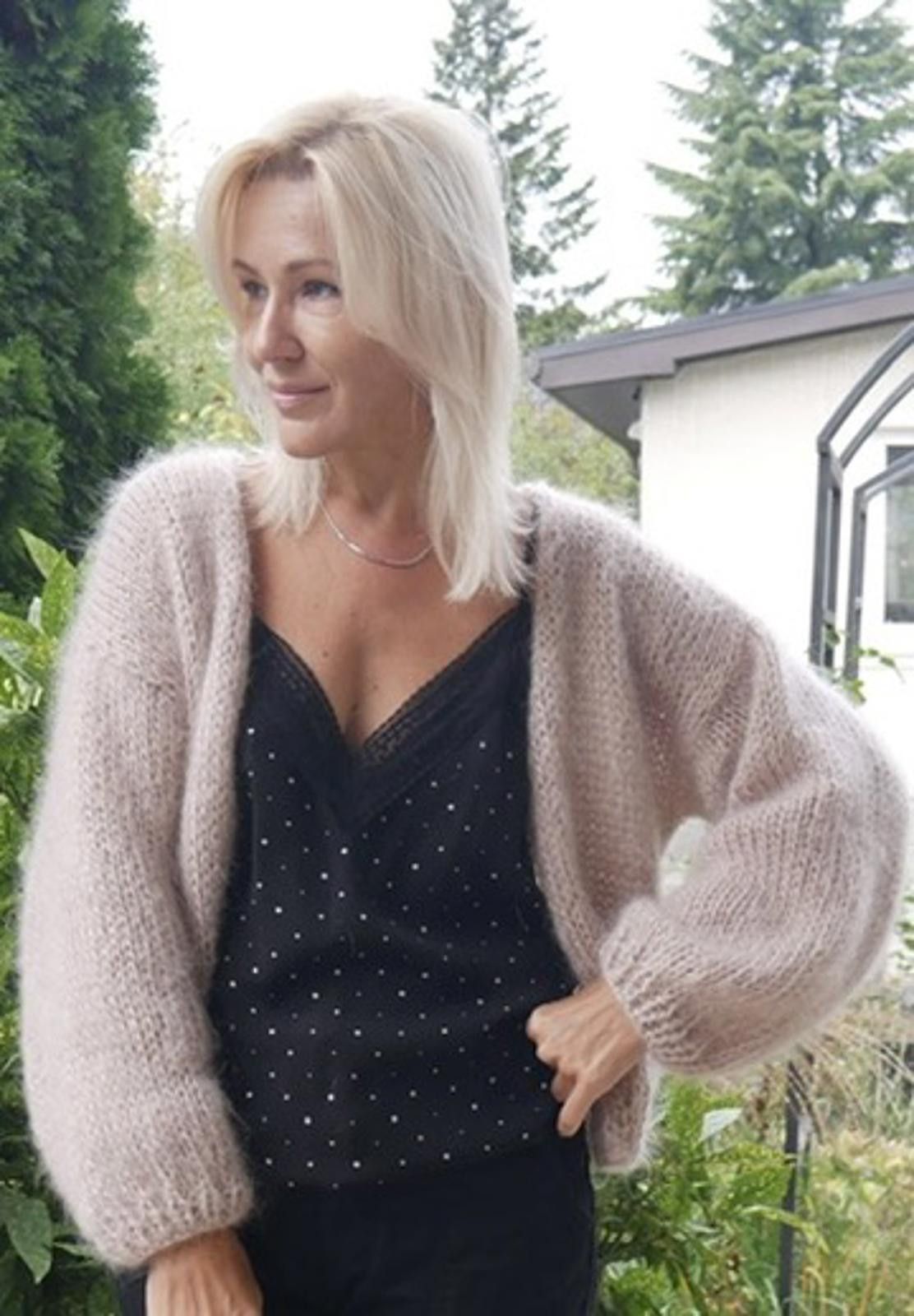 Other Handmade Chunky Knit Sweater in Beige (SMALL) Size S / US 4 / IT 40 - 3 Thumbnail