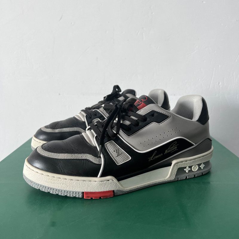 Louis Vuitton Louis Vuitton Stylish Low-Top Trainer Sneakers 0079 Size US 7 / IT 37 - 1 Thumbnail