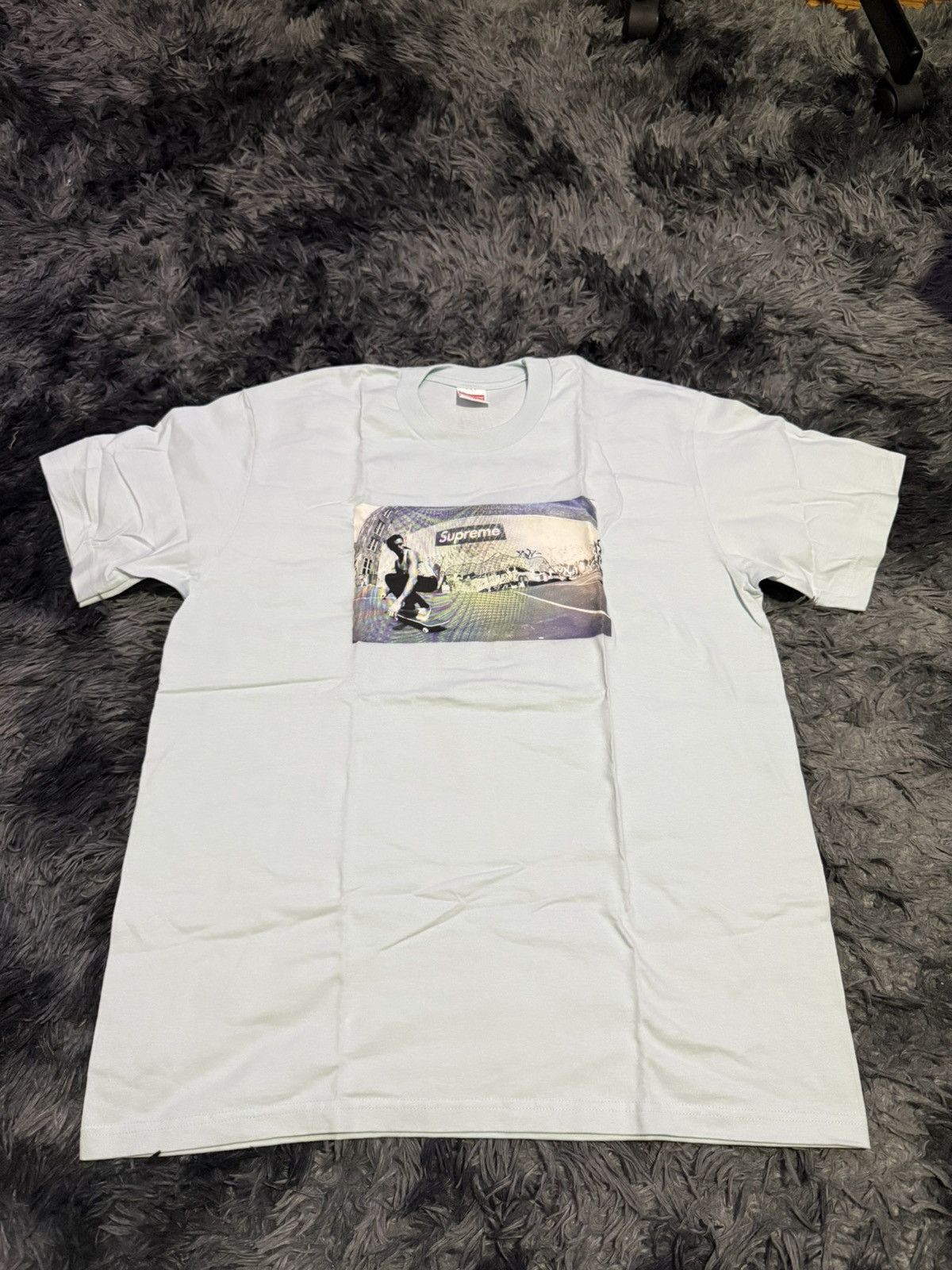 Supreme Supreme Dylan Tee FW22 Size US M / EU 48-50 / 2 - 1 Thumbnail