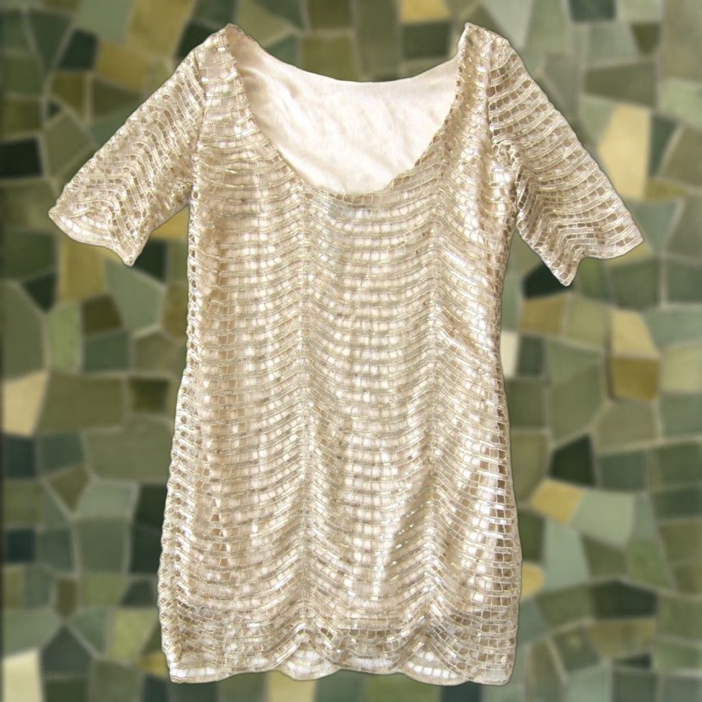 Vintage NWT Haoduoyi Gold Sequin Beaded Short Sleeve Open Back Tunic Dress Small Dress Size 28" / US 6 / IT 42 - 1 Thumbnail