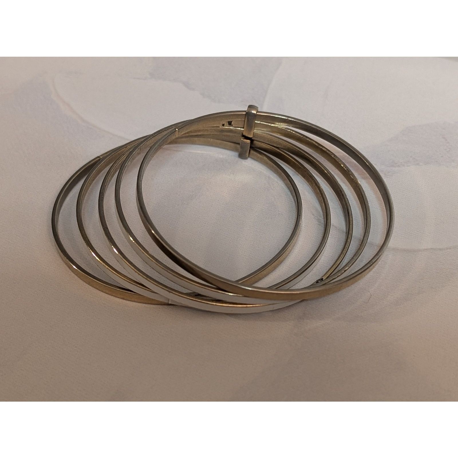 Vintage VTG 1980s Classic Gold-Tone & White Enamel 5-Bangle Bracelet Size ONE SIZE - 4 Thumbnail