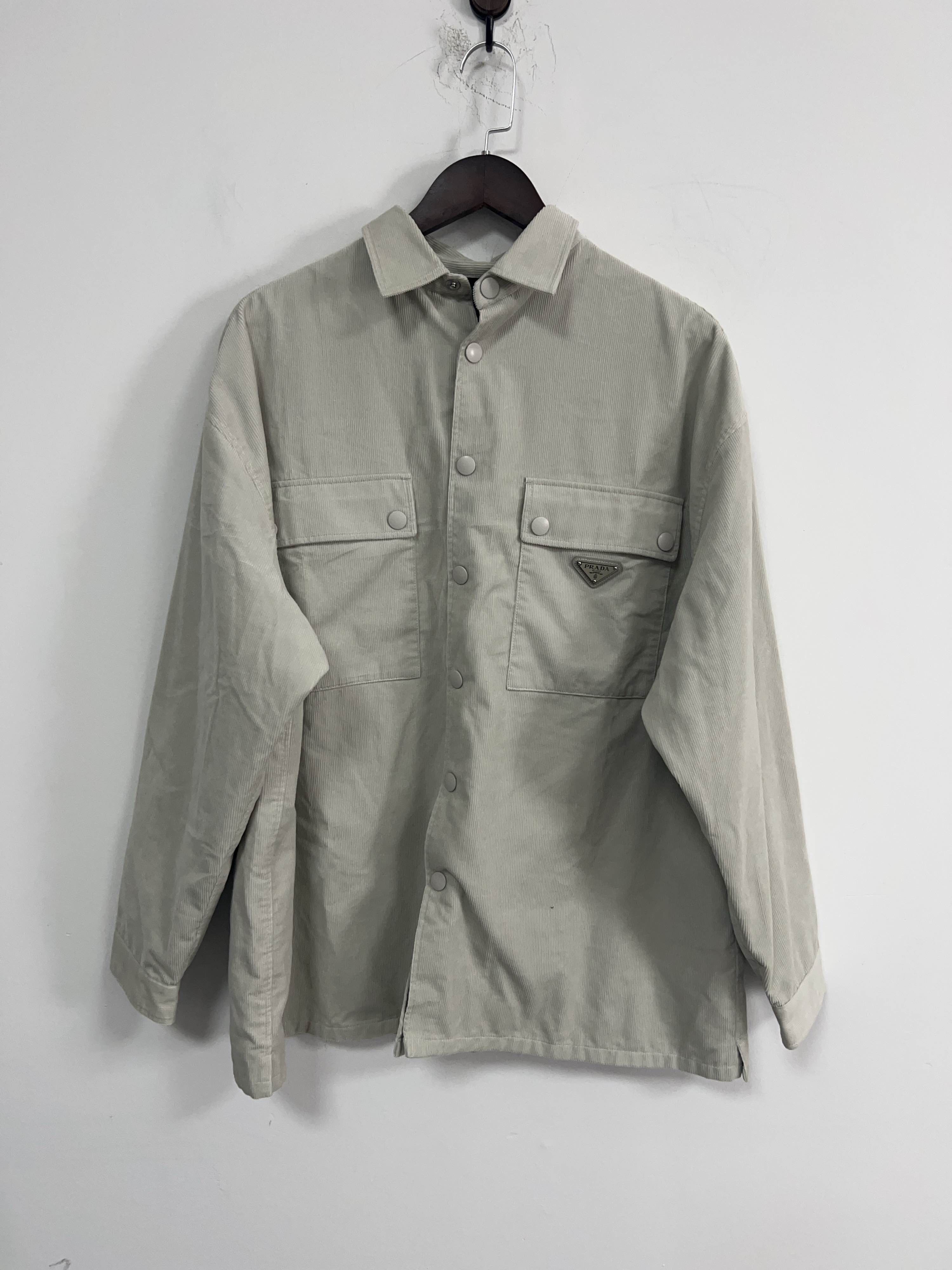 Prada Prada Corduroy Logo Patch Shirt Jacket Size S Size US S / EU 44-46 / 1 - 1 Thumbnail