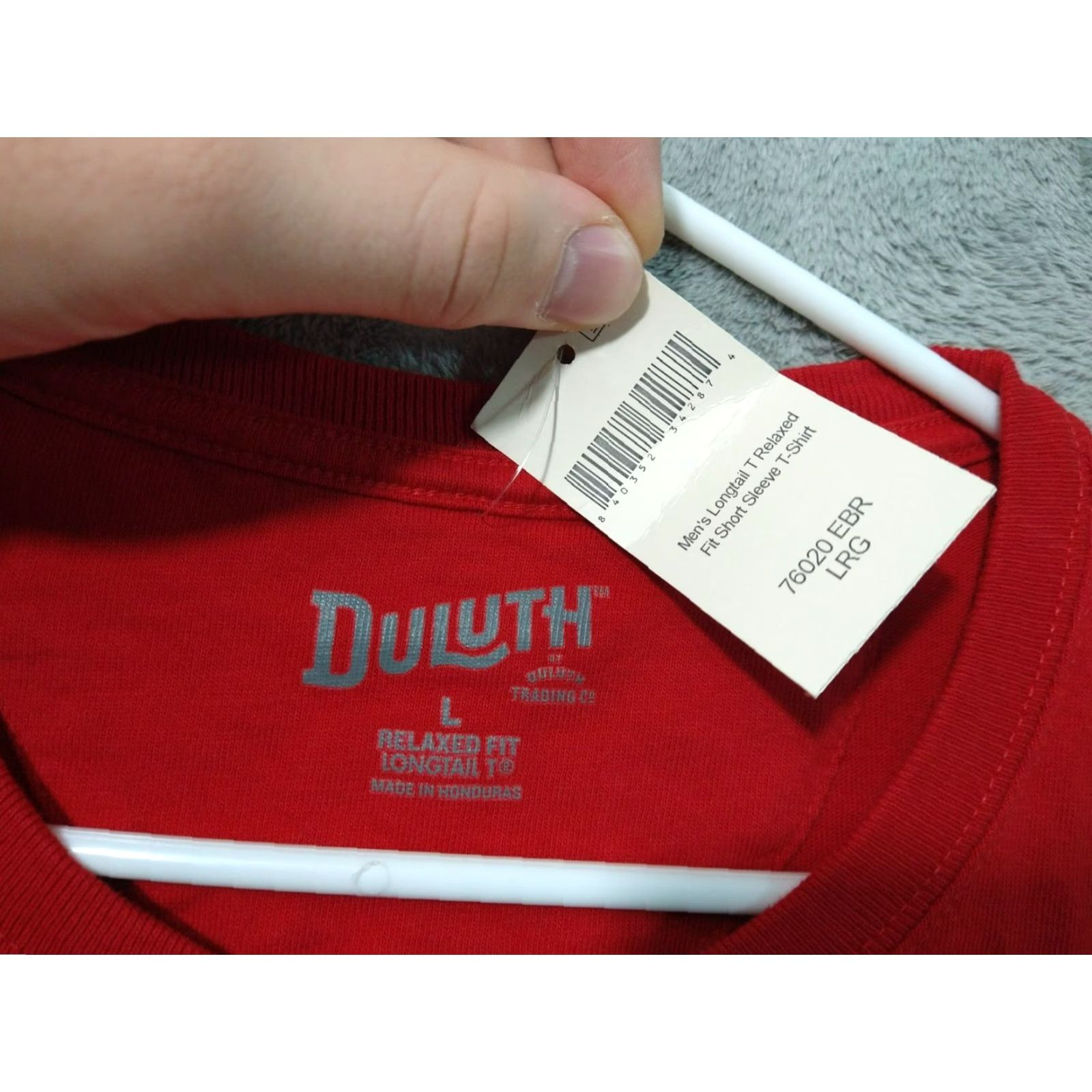 Duluth Trading Company Duluth Trading Shirt Mens L Red Short Sleeve Cotton Relaxed Fit T-Shirt Vintage: No (Oops) Size US L / EU 52-54 / 3 - 5 Thumbnail