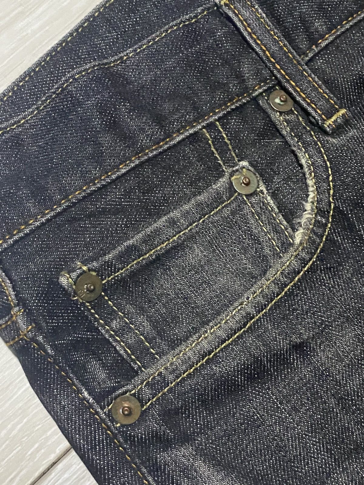 Jun Takahashi Japanese Brand Uniqlo Black Denim Distressed Loose Jeans Size US 33 - 10 Thumbnail
