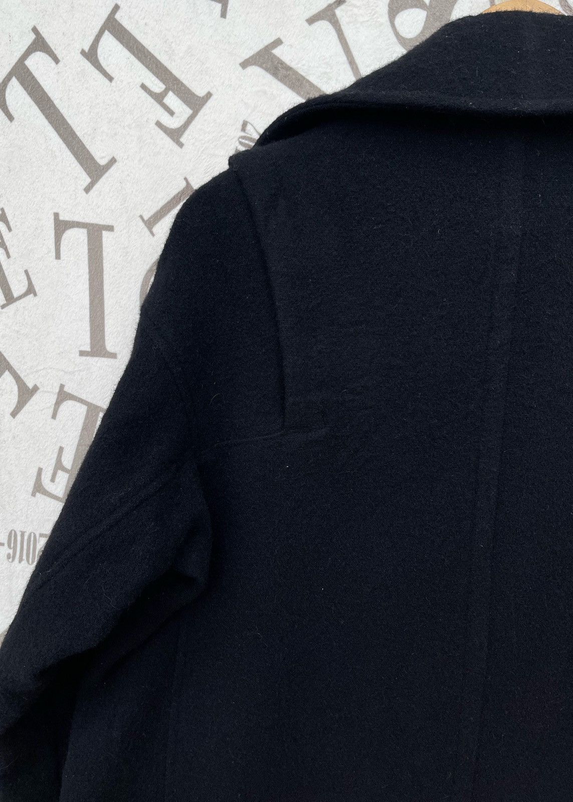 Yohji Yamamoto 🔥 A/W 2009 YOHJI YAMAMOTO WOOL OVER-COAT RARE DESIGN Size US M / EU 48-50 / 2 - 15 Thumbnail