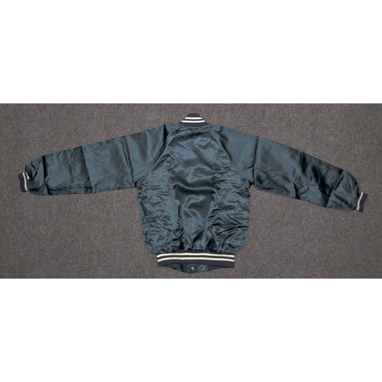 Auburn Sportswear 80s Auburn Satin Bomber Jacket Novelty Medium Size US M / EU 48-50 / 2 - 6 Thumbnail