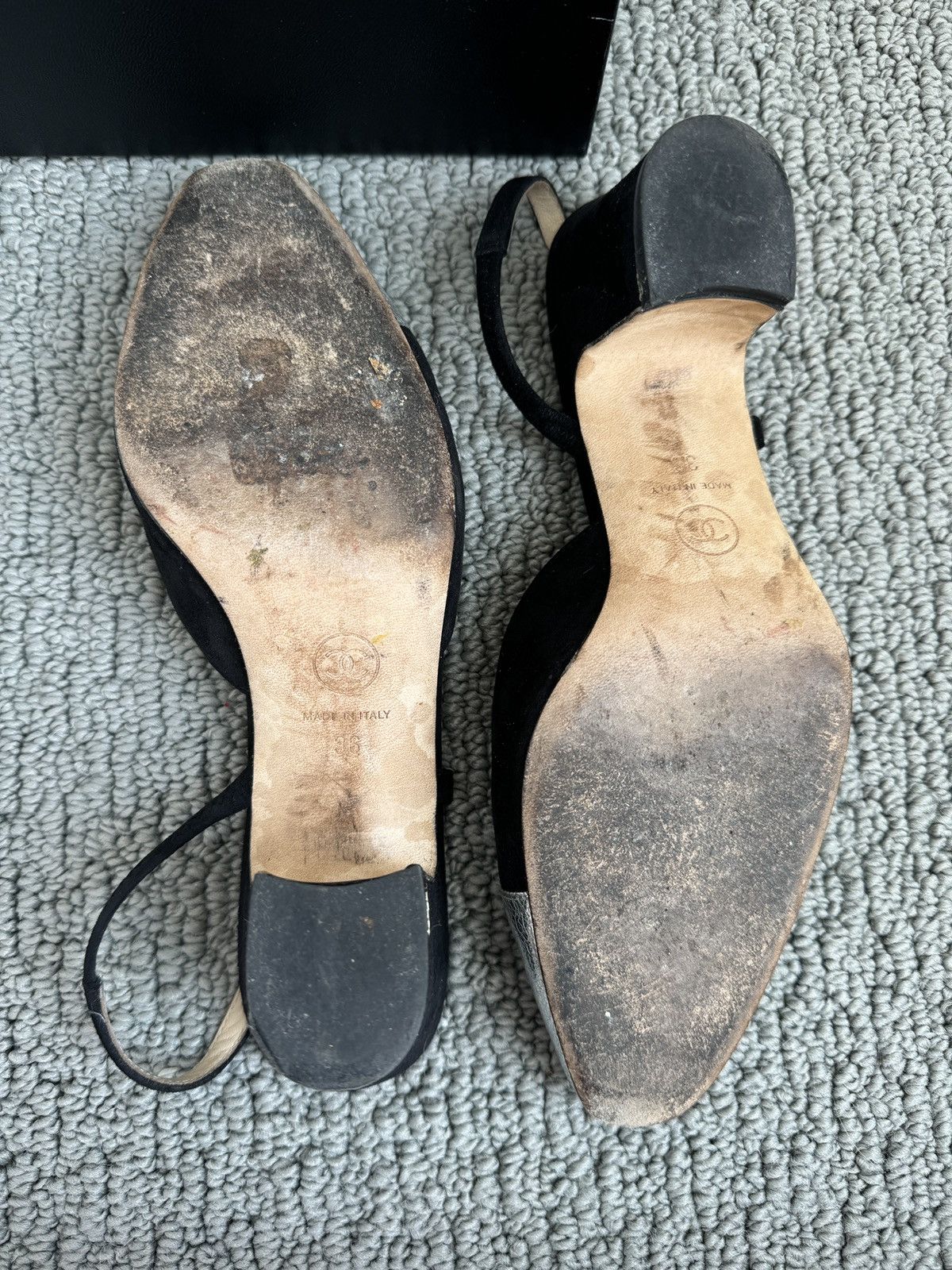 Chanel Women’s Cap Toe Slingback Pumps Suede Size US 5.5 / IT 35.5 - 7 Thumbnail
