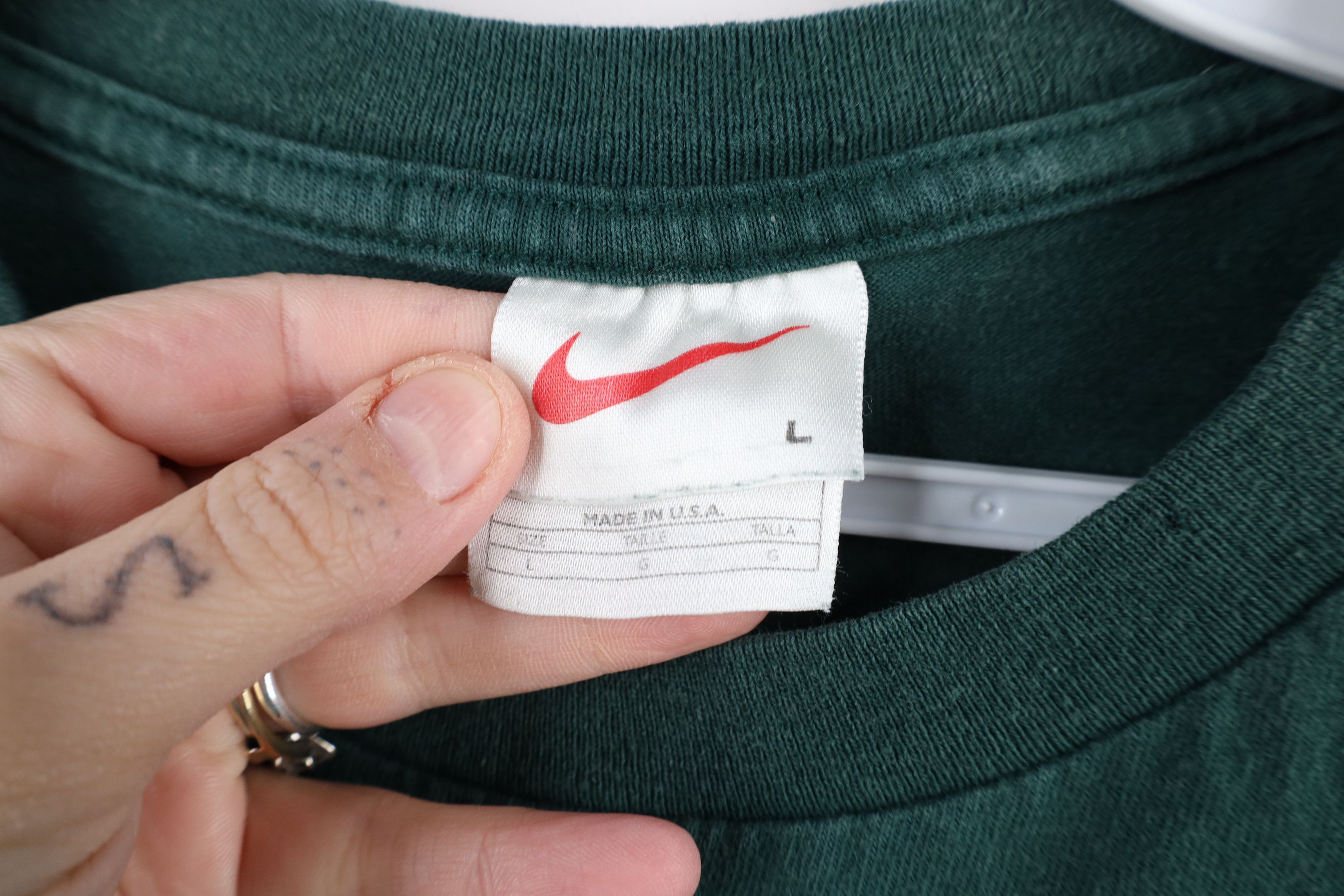 Nike × Vintage Vintage 90s Nike Travis Scott Mini Swoosh T-Shirt Green USA Size US L / EU 52-54 / 3 - 7 Thumbnail