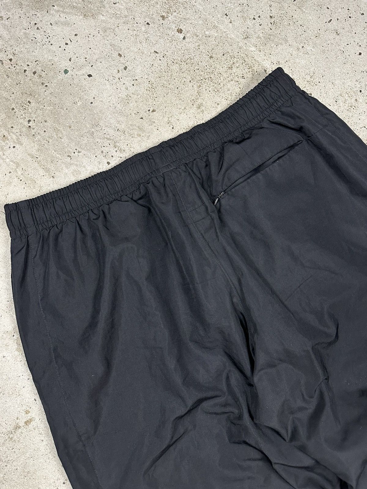 Nike Vintage Y2K Nike Black Baggy Track Pants Swoosh Spell Out Size US 36 / EU 52 - 16 Thumbnail