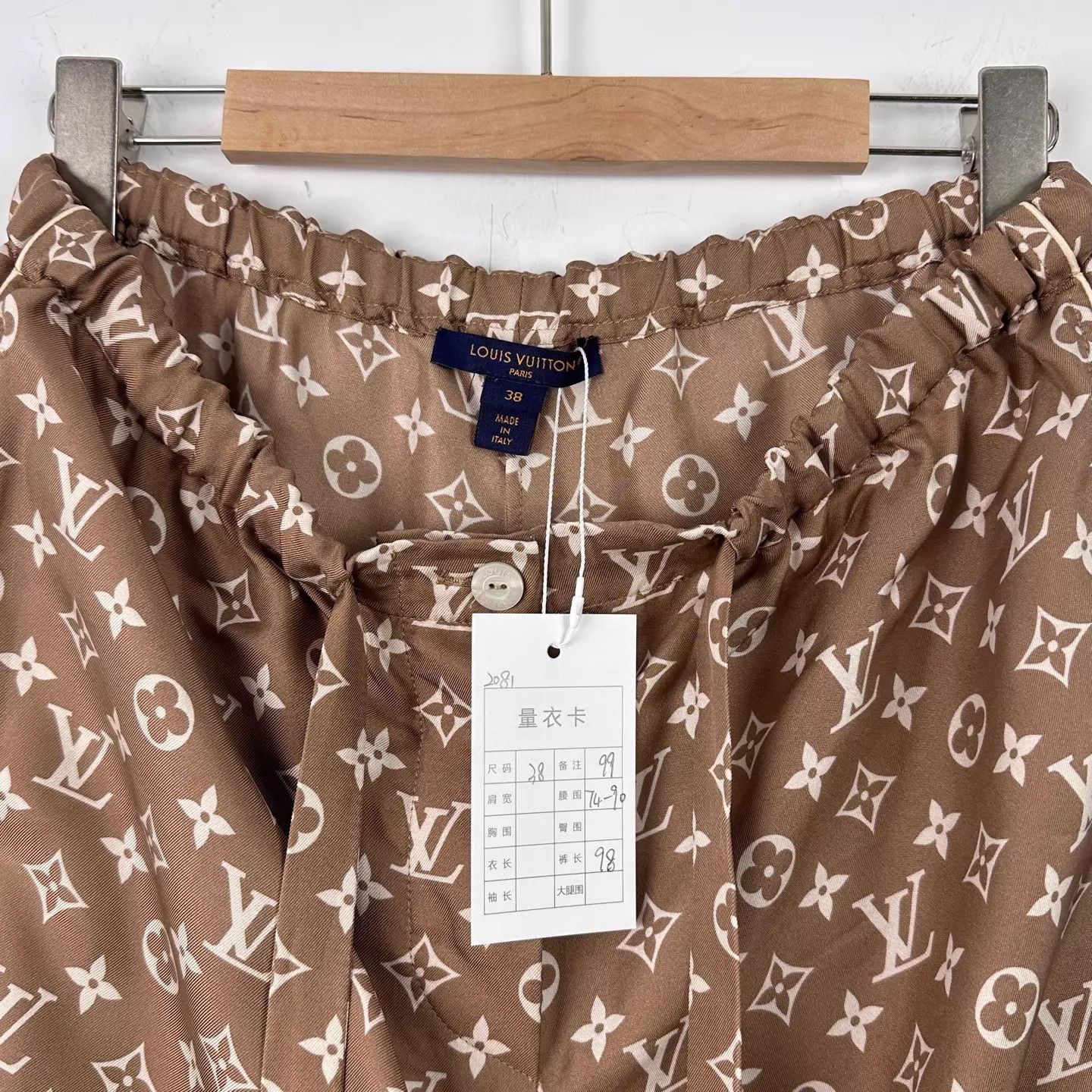 Louis Vuitton LV Women's Monogram Allover Silk Pants 38 99 New Size 26" / US 2 / IT 38 - 3 Thumbnail