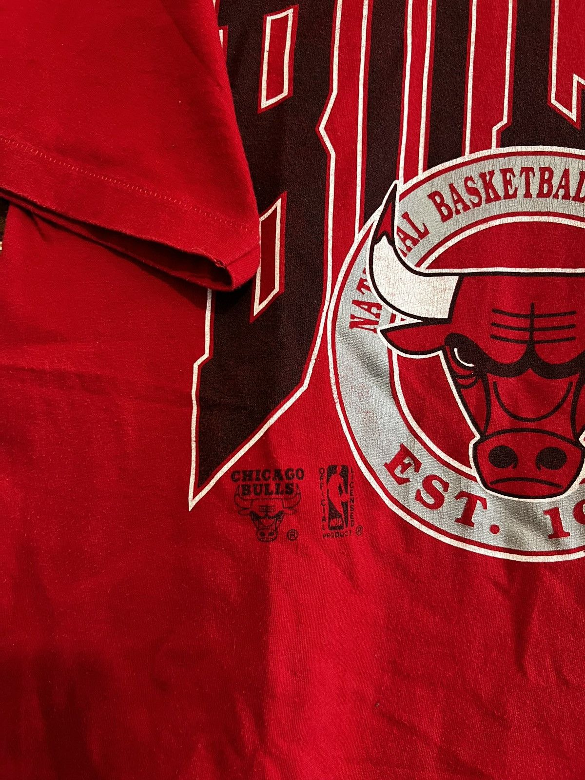 NBA Vintage 1990 Chicago Bulls Basketball NBA Tee Jordan Red L Size US L / EU 52-54 / 3 - 4 Thumbnail