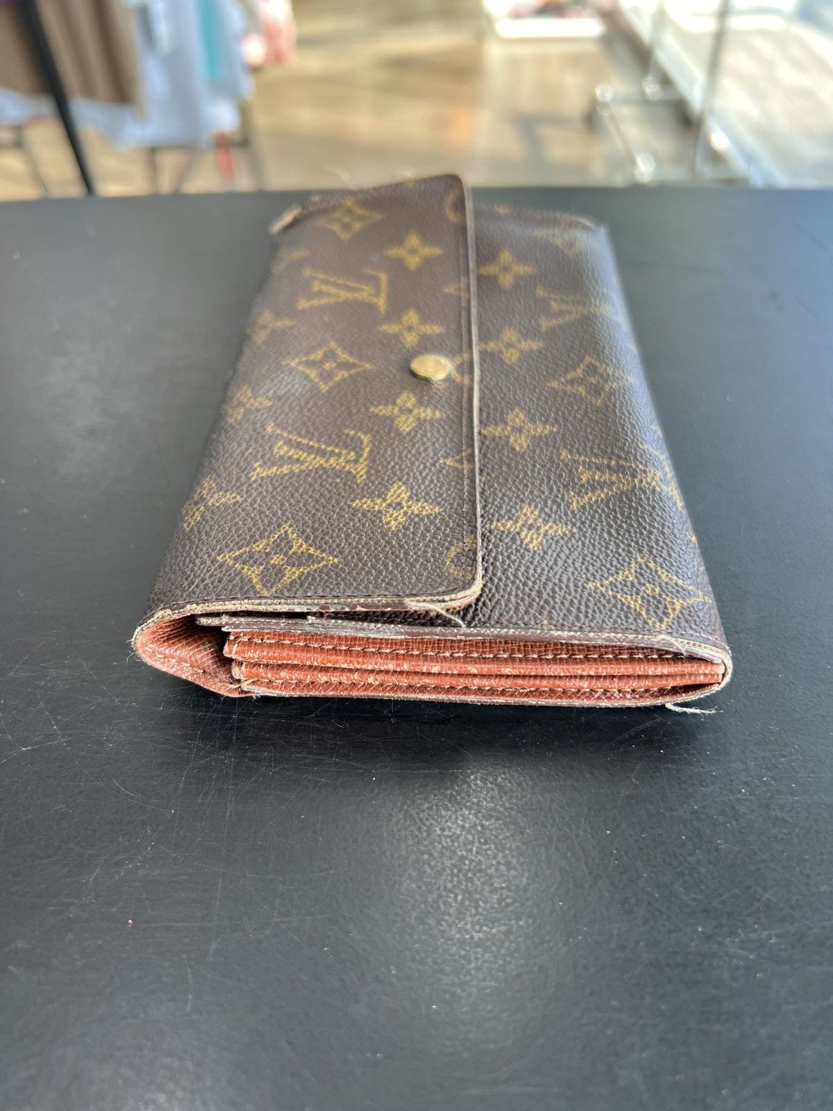 Louis Vuitton × Vintage Louis Vuitton Large Monogram Zippy Wallet Size ONE SIZE - 3 Thumbnail