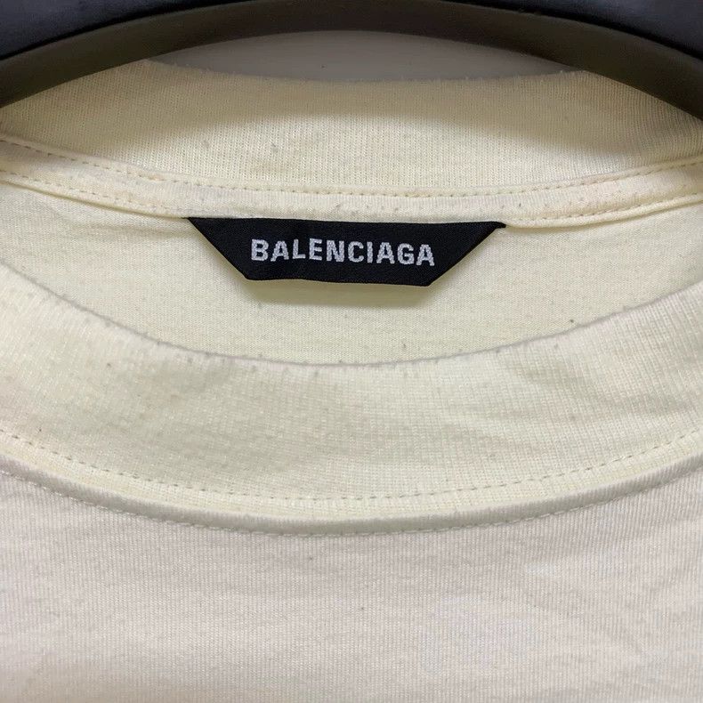 Balenciaga Balenciaga Classic Short Sleeve, Size S, Yellow and White Size US S / EU 44-46 / 1 - 3 Thumbnail