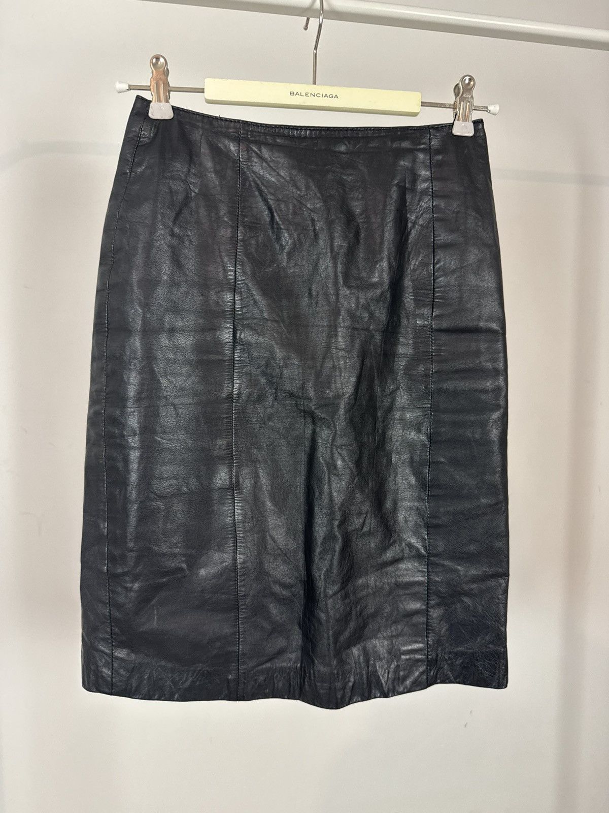 Wilsons Leather 100% Leather High-waisted Pencil Skirt s / 36 Size 27" / US 4 / IT 40 - 6 Thumbnail
