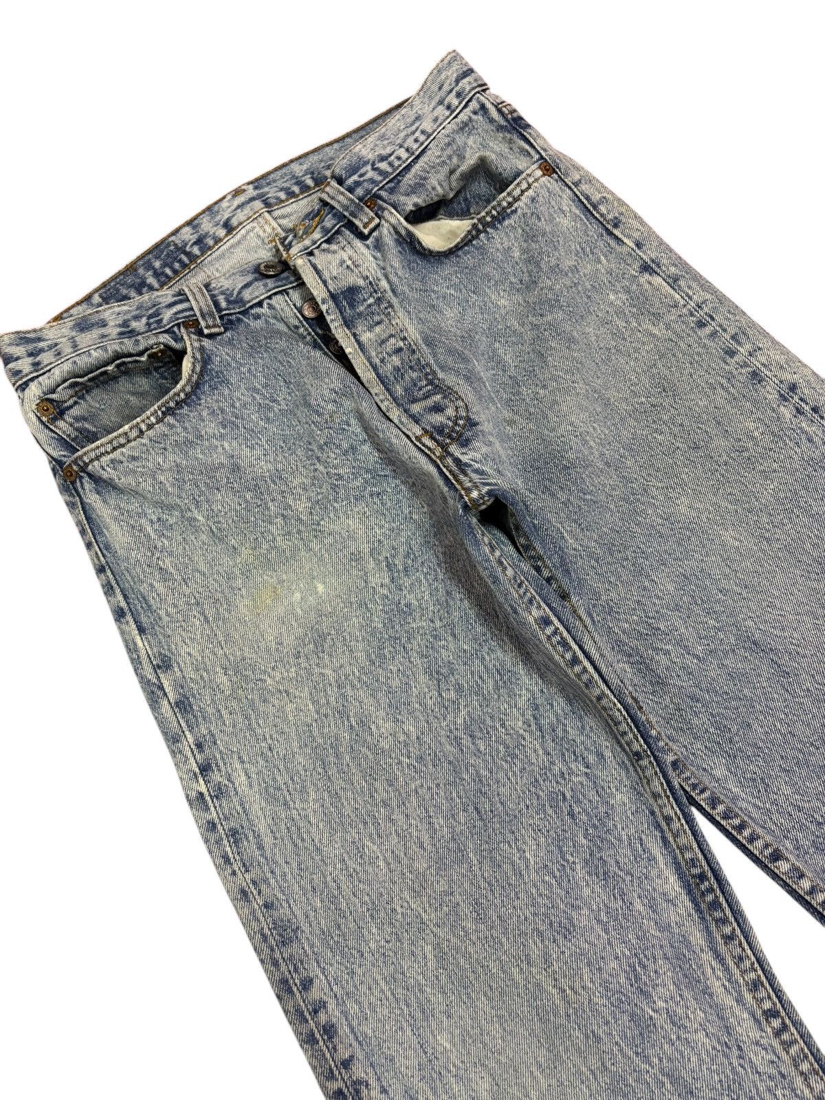 Levi's × Levi's Vintage Clothing × Vintage 90s Vintage Levi’s Blue Acid Washed Jeans Size US 29 - 3 Thumbnail