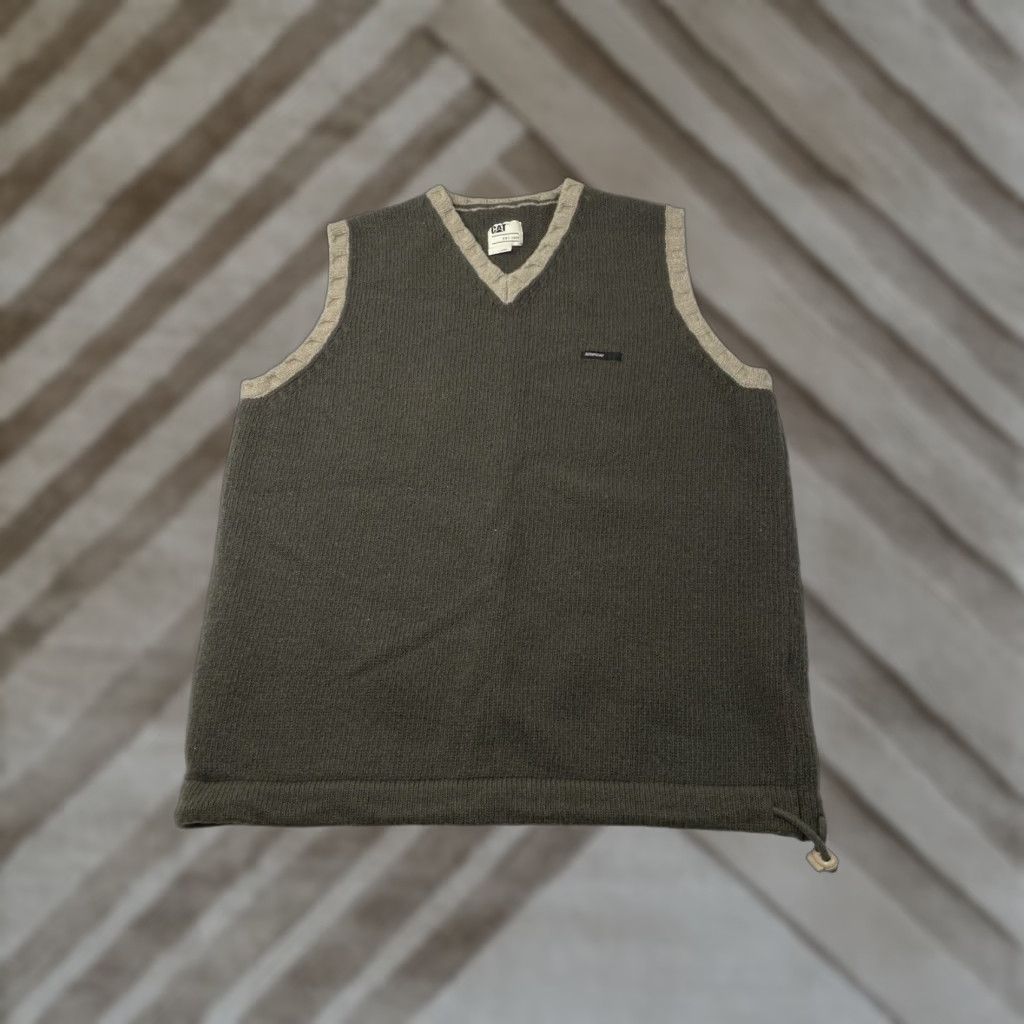 Vintage CATERPILLAR CAT Mens Vest Knit Green Size L Large Workwear Pullover Y2K Knit Sweater Vest Mens Green CATERPILLAR CAT VEST Knit Green Y2K Size L Size US L / EU 52-54 / 3 - 1 Thumbnail
