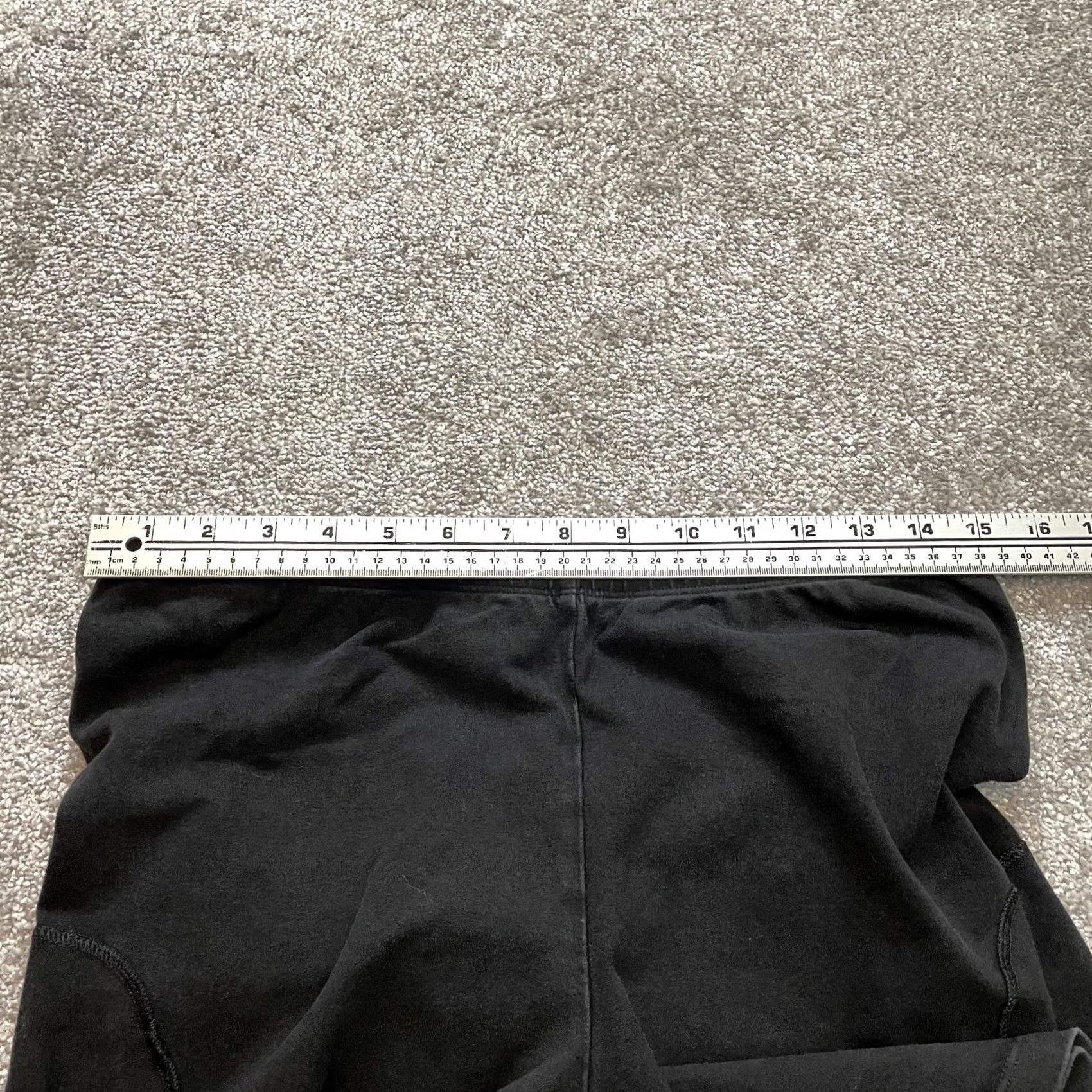 Vintage Junonia Sweat Shorts Womens 1X Black Solid Casual Pockets Adult Logo Size 30" / US 8 / IT 44 - 5 Thumbnail