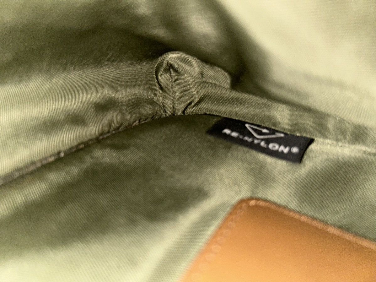 Prada Prada Shoulder Bag Size ONE SIZE - 6 Thumbnail