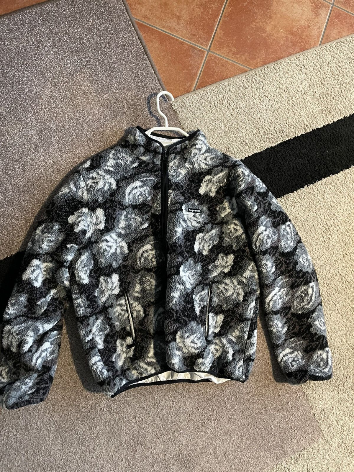 Supreme Roses Sherpa Fleece Jacket ローズ