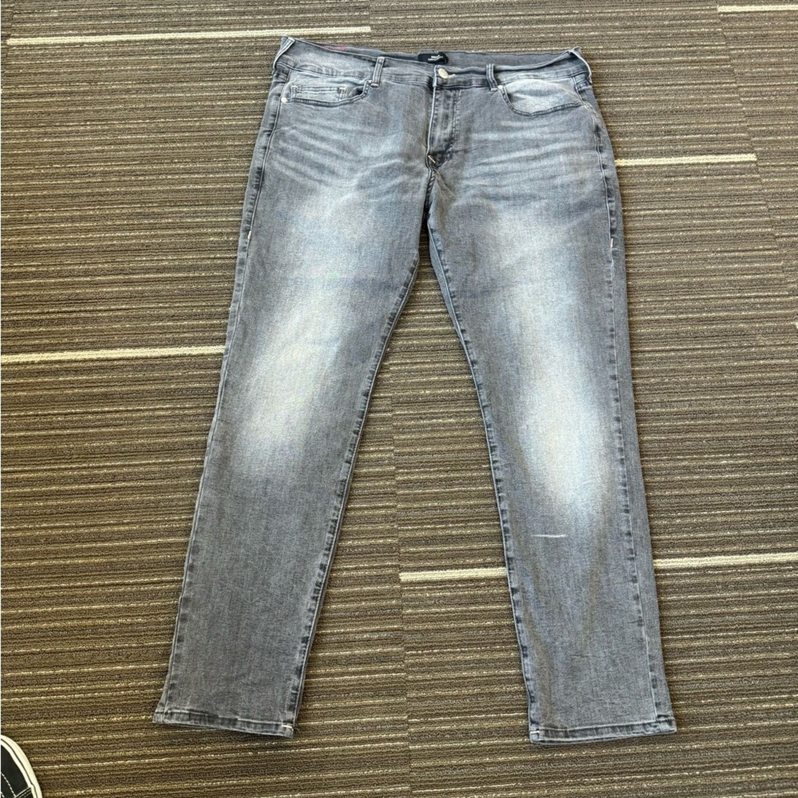 True Religion True Religion Light Blue Straight Jeans Size US 40 / EU 56 - 4 Thumbnail