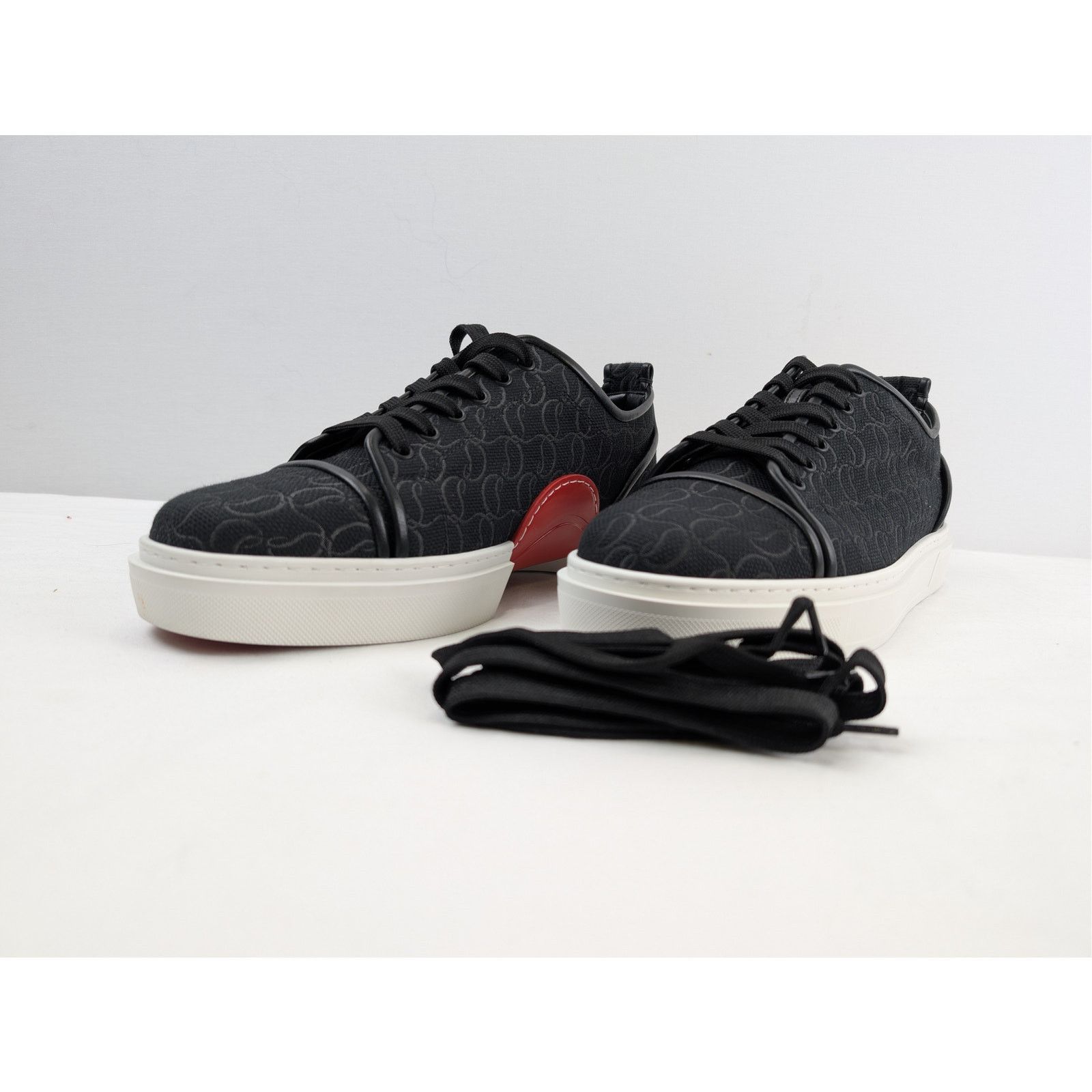 Christian Louboutin o1rshd1 Adolon Junior Flat Sneakers Shoe in Black/White Size US 12 / EU 45 - 6 Thumbnail