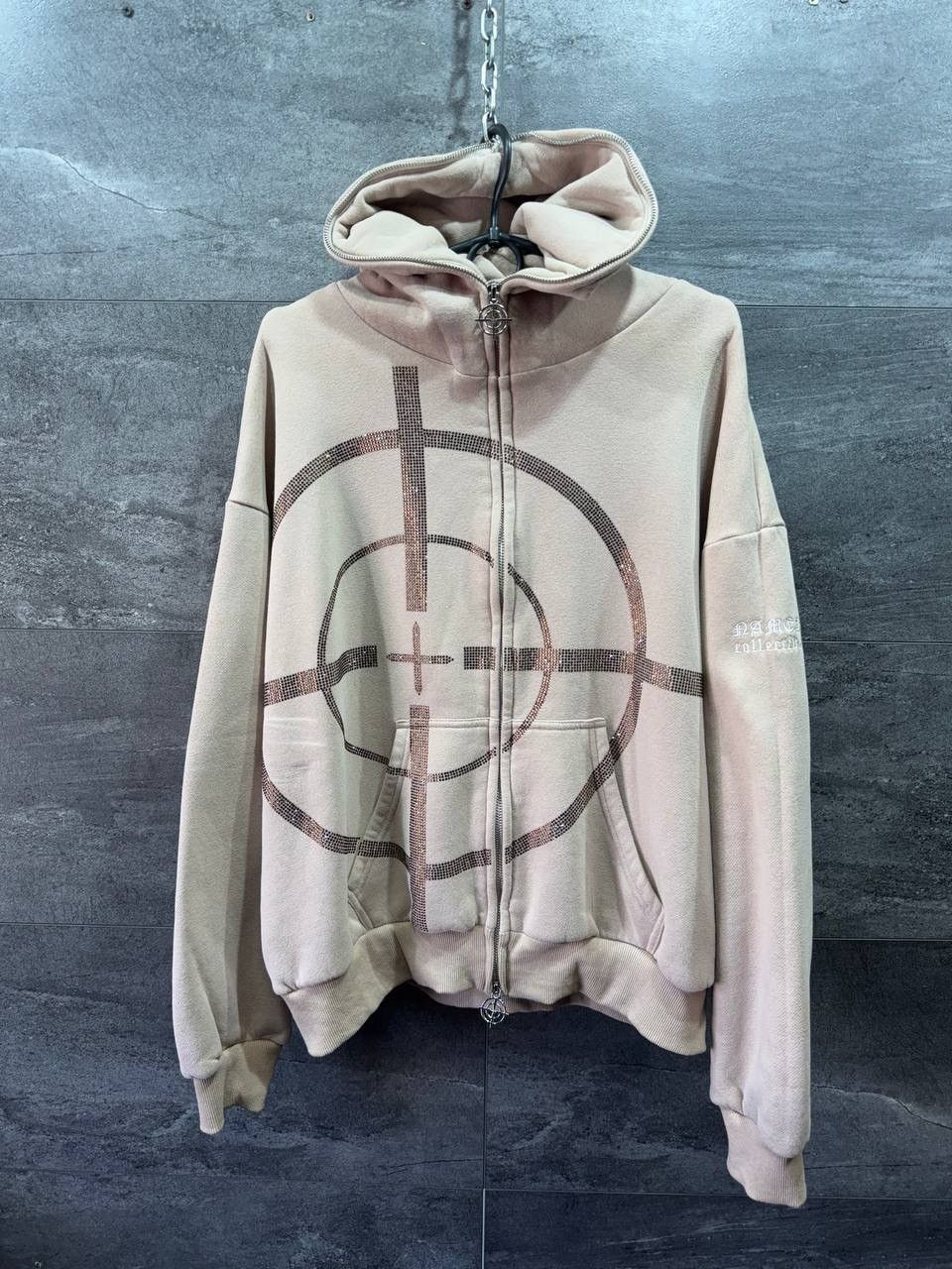 【NAMED COLLECTIVE】SINNER LACE SCULPT STRETCH ZIP HOODIE SINNER LACE CUT OUT SCULPT STRETCH ZIP HOODIE BABY PINK