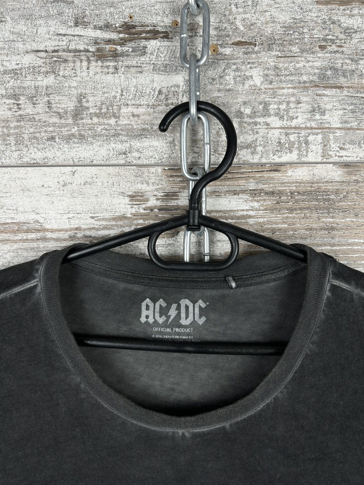 AC/DC × Band Tees Mens Vintage AC/DC T-shirt tee rock band rare merch y2k Size US L / EU 52-54 / 3 - 3 Thumbnail