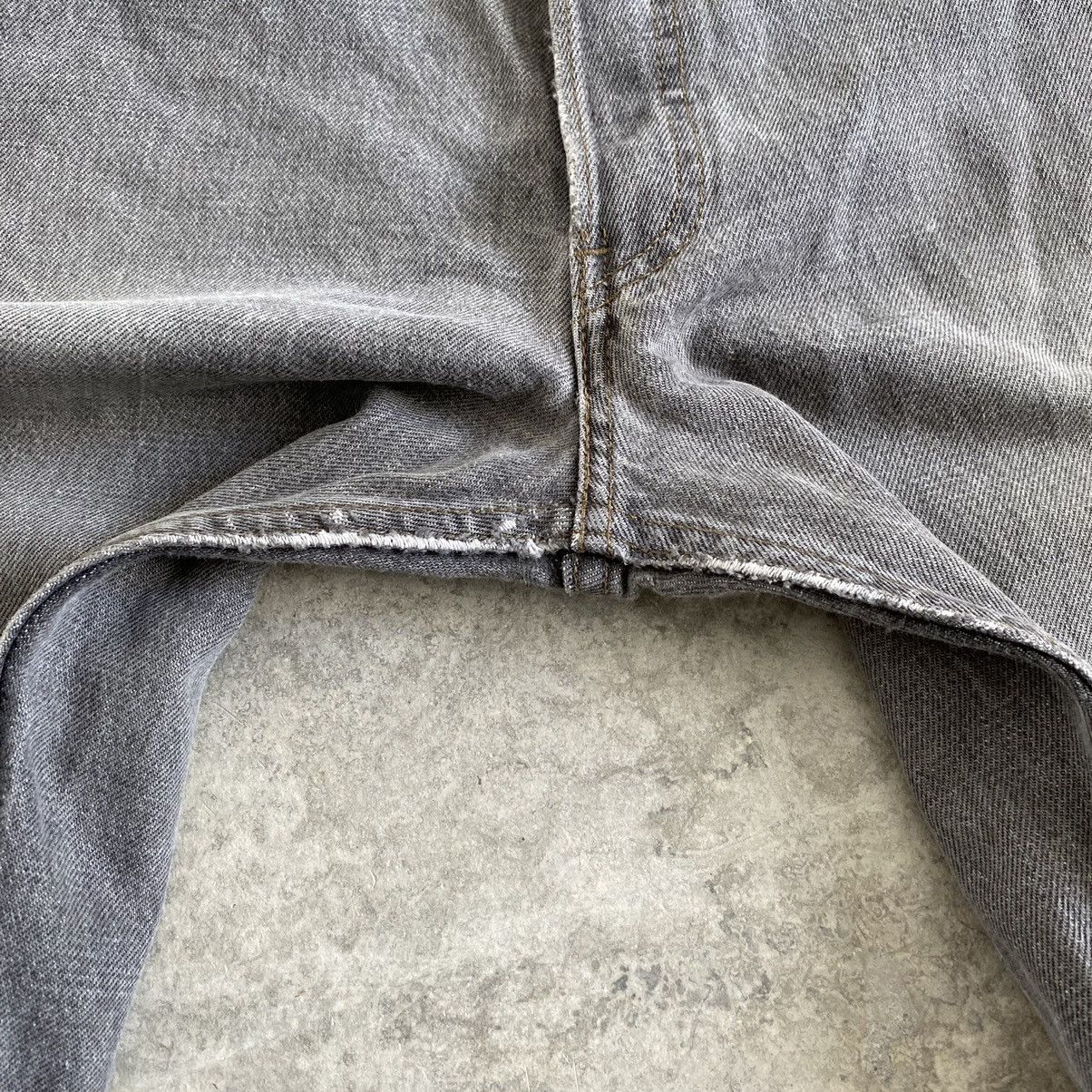 Levi's Vintage Late 90’s Levis 501 Ash Grey Distressed Jeans Size US 32 / EU 48 - 14 Thumbnail