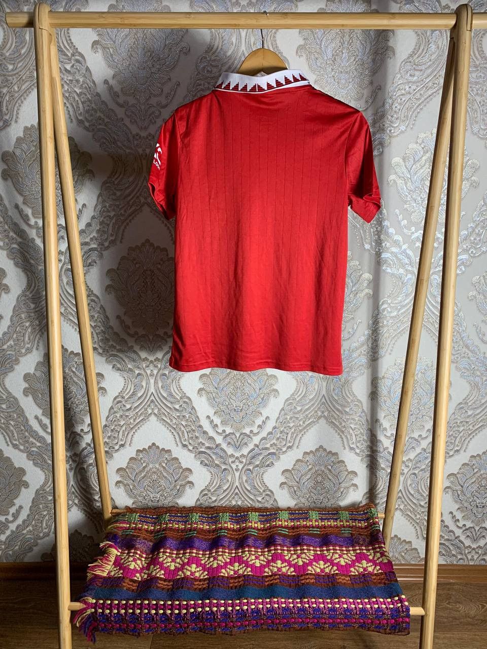 Vintage VERY RARE ADIDAS FC MANCHESTER UNITED ENGLAND SOCCER JERSEY Size US XS / EU 42 / 0 - 5 Thumbnail
