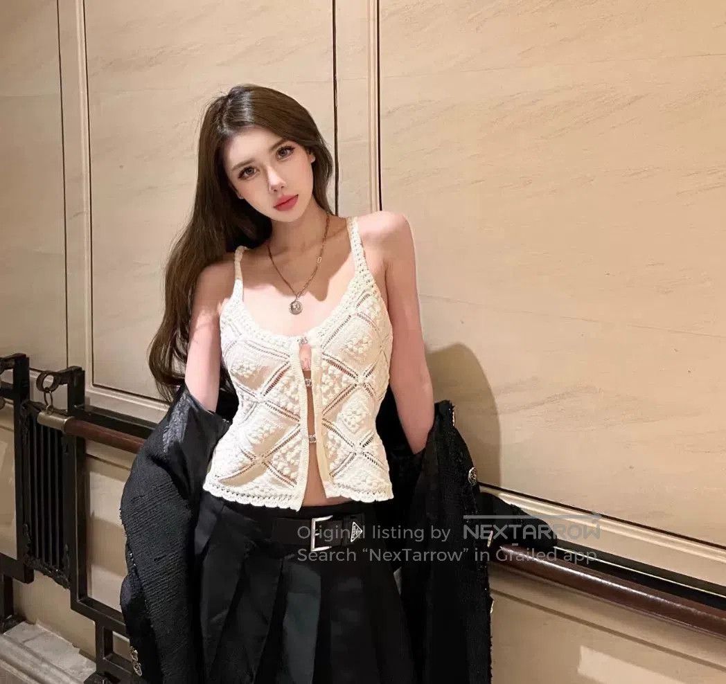 Chanel Chanel 23C White Crochet Camisole. Size XS / US 0-2 / IT 36-38 - 1 Thumbnail