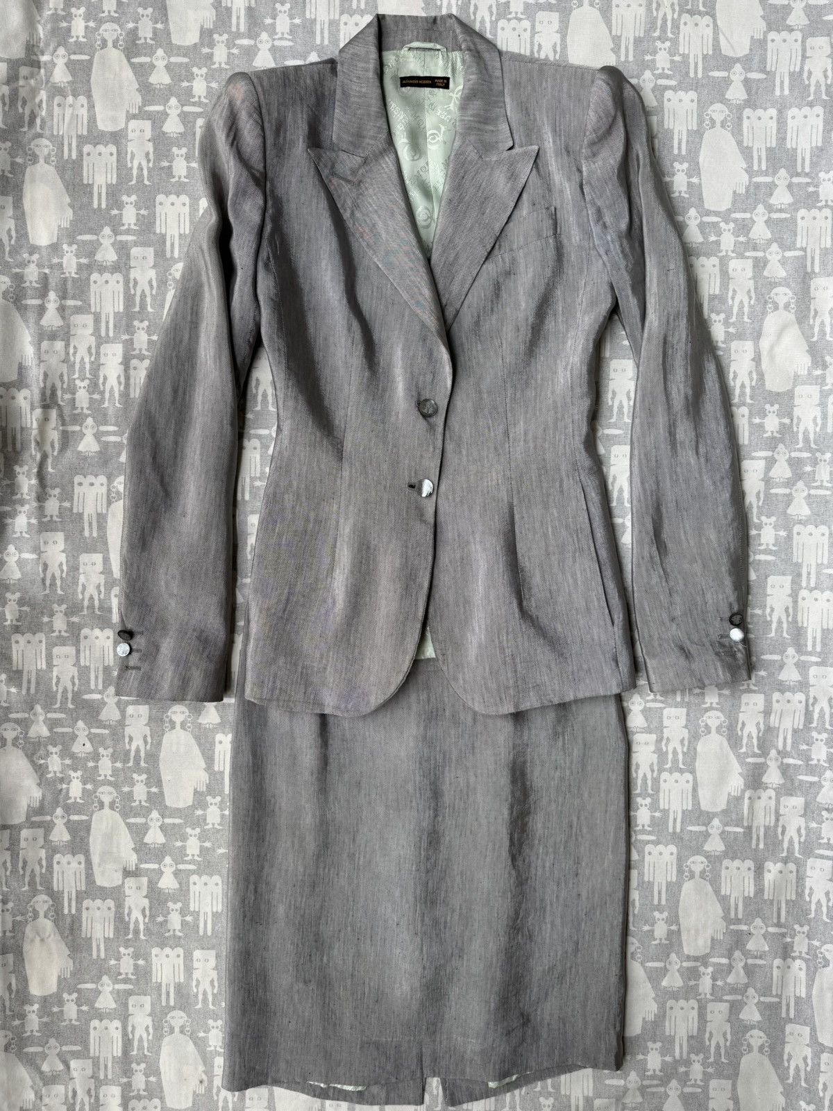 Alexander McQueen Alexander McQueen SS99 Silver Blazer & Skirt Suit Size L / US 10 / IT 46 - 4 Thumbnail