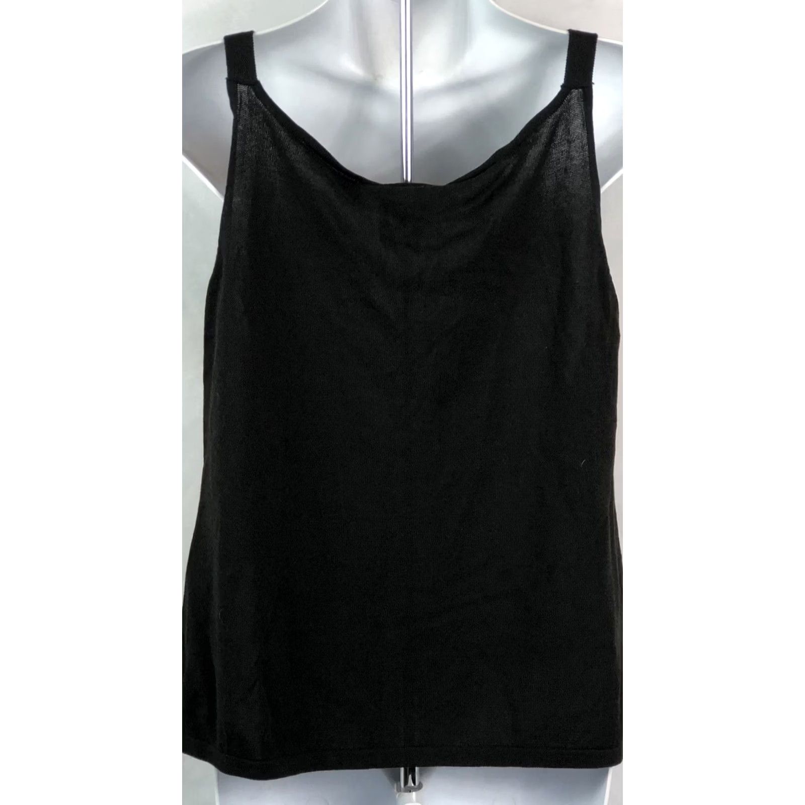 Ann Taylor Ann Taylor Sleeveless Knit Tank Top LP Black Crochet Flower V-Neck Tank Womens Pocket? Size L / US 10 / IT 46 - 3 Thumbnail