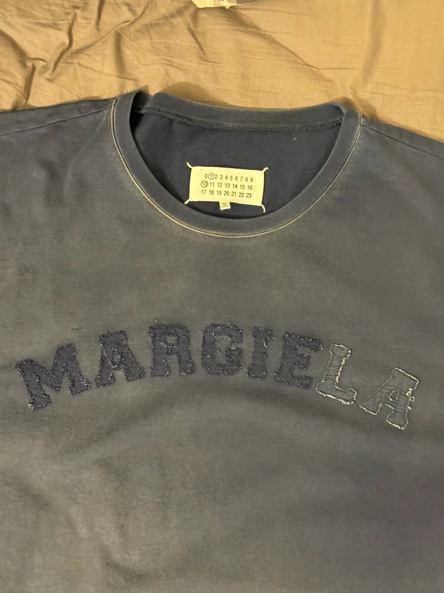 Maison Margiela Maison Margiela oversize T-shirt Size US XL / EU 56 / 4 - 3 Thumbnail