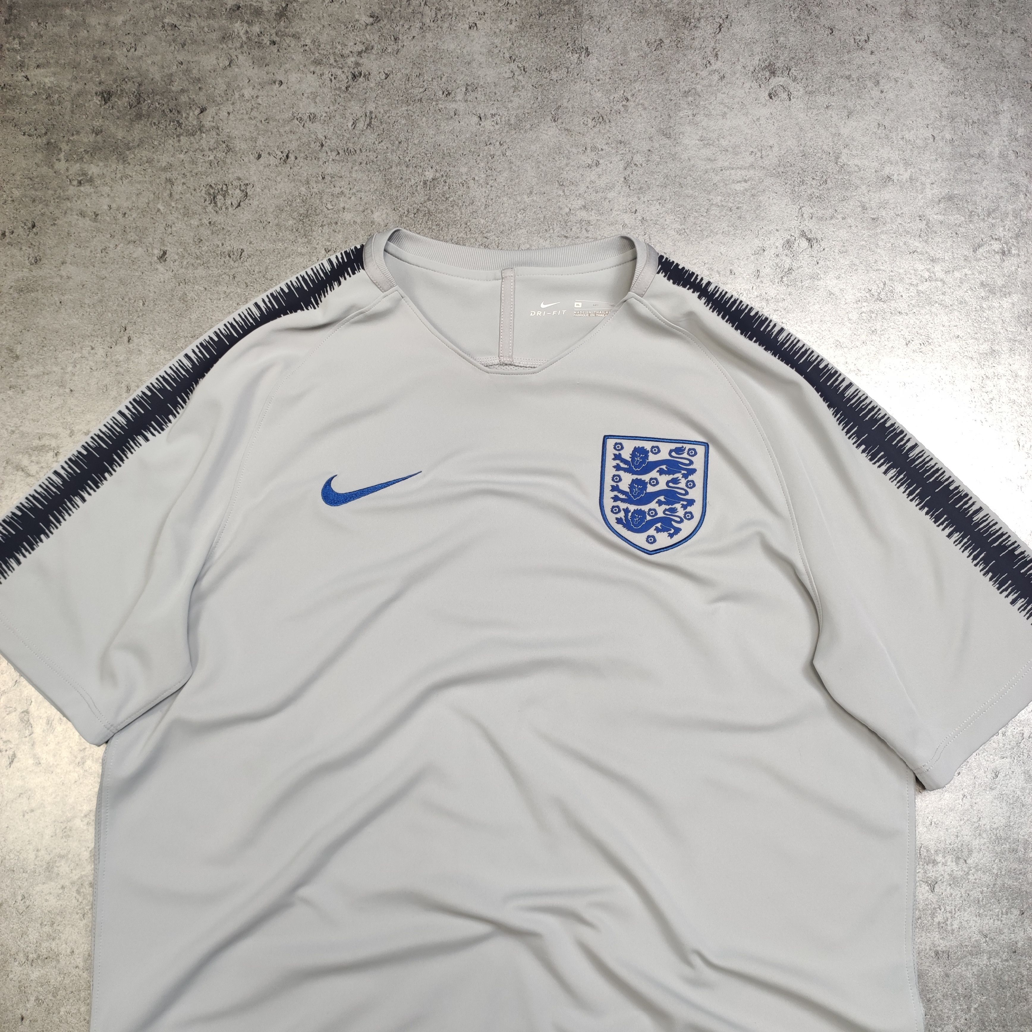 Nike RARE England National Team Football Nike Training Jersey Size US XL / EU 56 / 4 - 3 Thumbnail