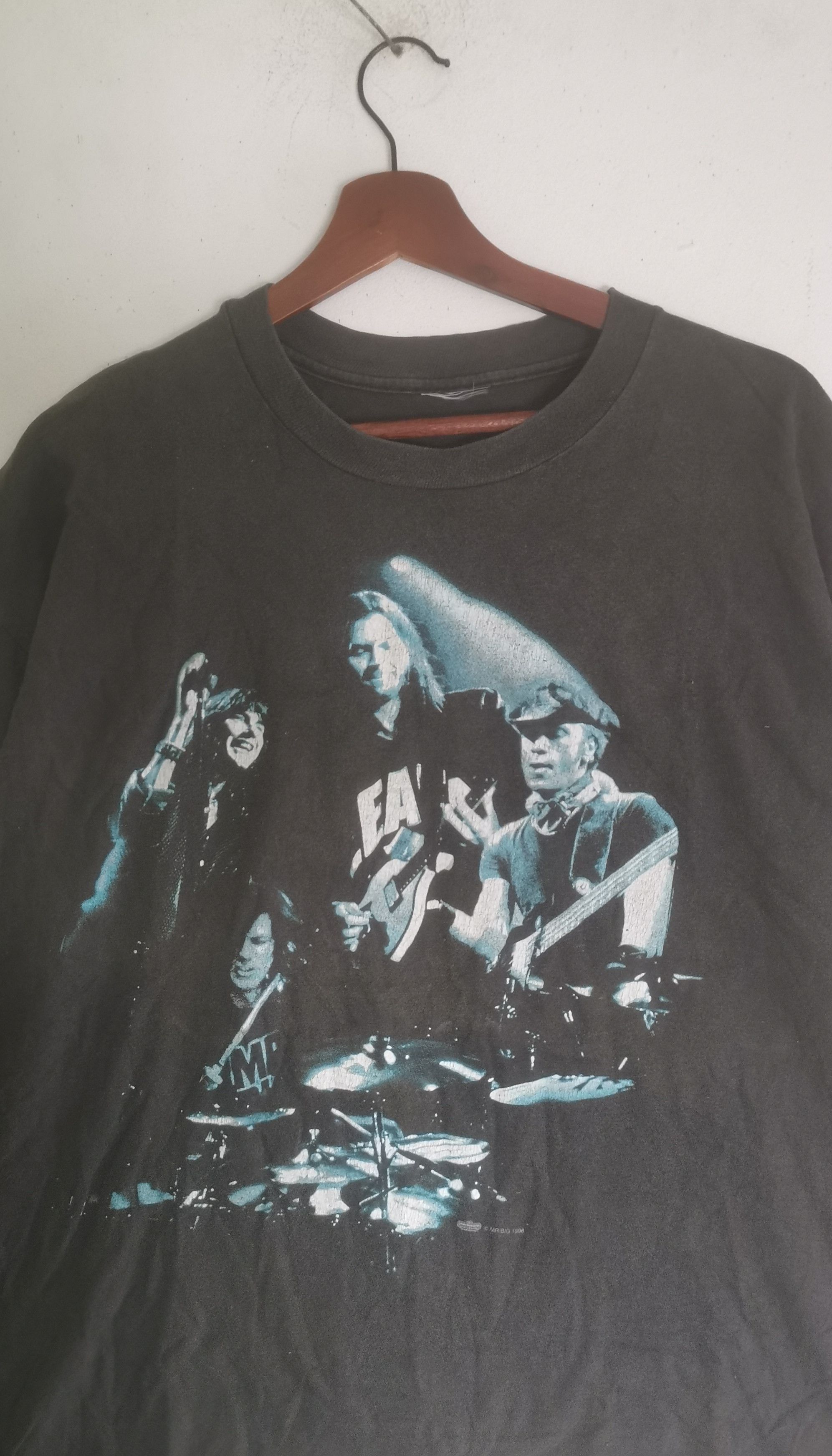 Band Tees × Vintage Rare vintage Mr Big rock band t-shirt Black colour Size US L / EU 52-54 / 3 - 2 Thumbnail