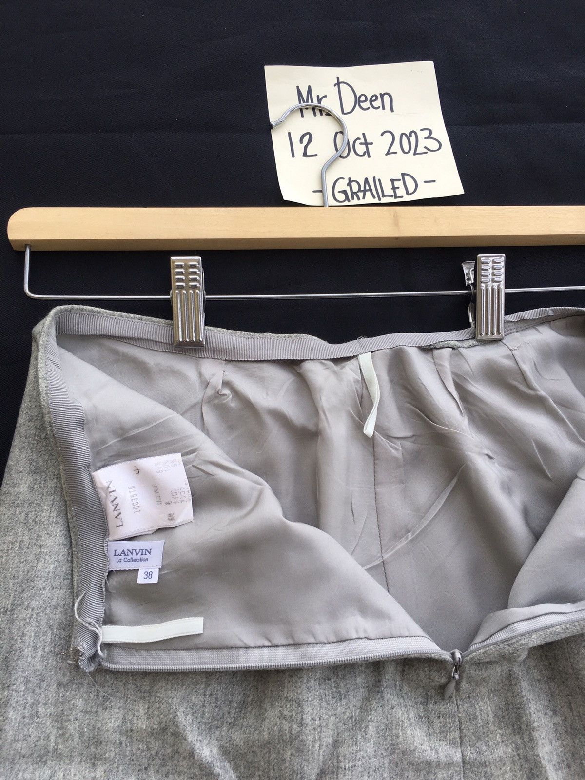 Lanvin Rare Vintage Lanvin Mini Skirt Size 27" / US 4 / IT 40 - 9 Thumbnail