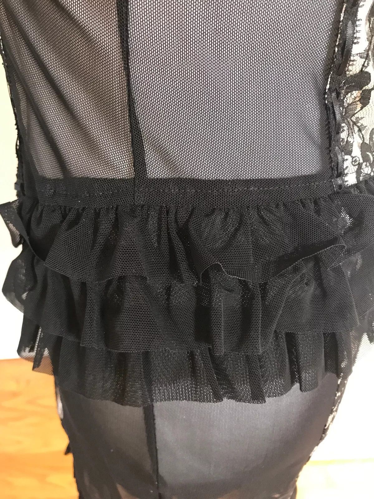 Lip Service Lip Service Vintage Vaudeville Vamps Lace & Mesh Dress XS Size XS / US 0-2 / IT 36-38 - 5 Thumbnail