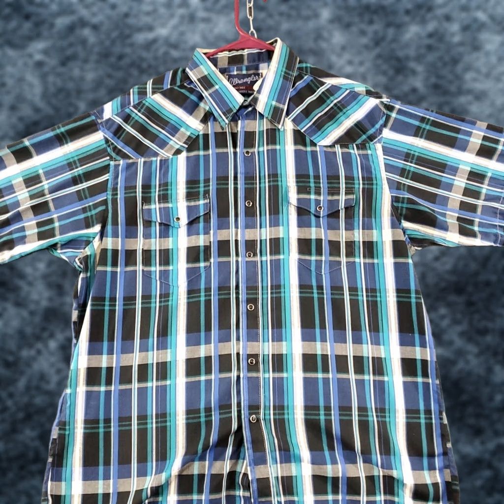 Wrangler VINTAGE Wrangler Button-Up Shirt Mens 17.5 Blue Green Plaid Pearl Snap X-Long Tails Cowboy 90s Style Snap Tailoring Wrangler Brand Size ONE SIZE - 1 Thumbnail