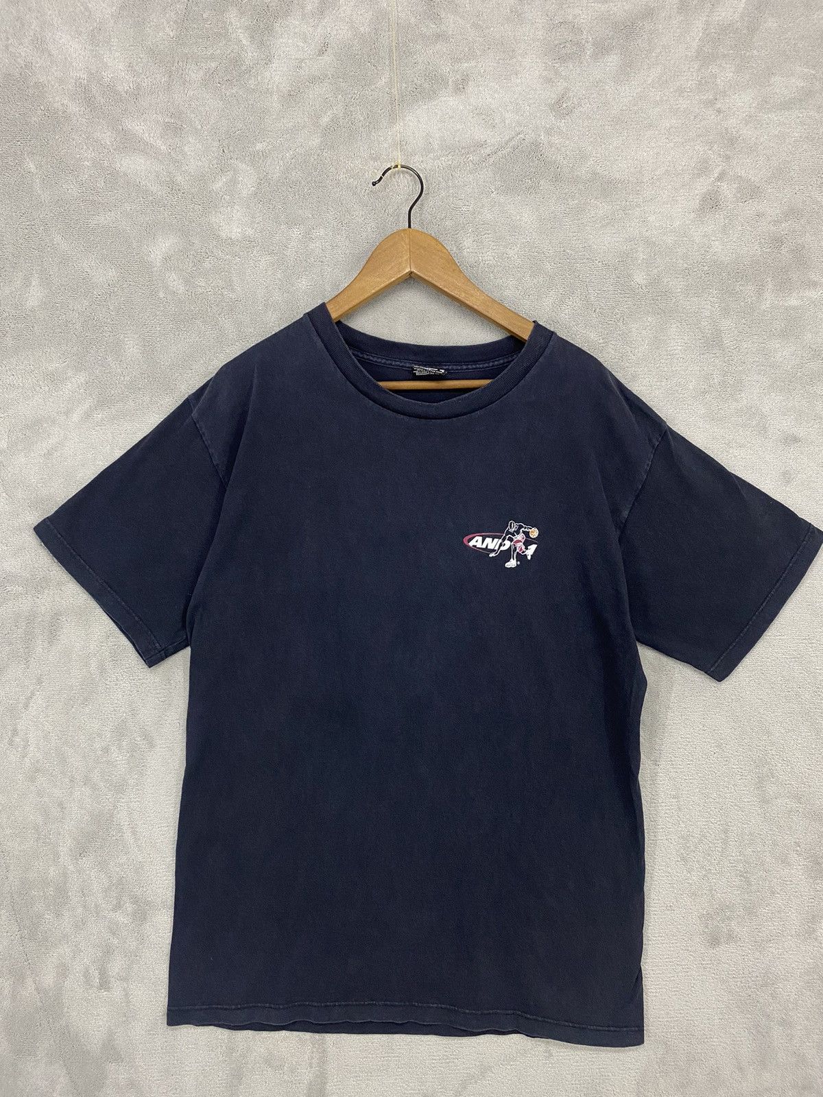 Vintage 🔥90s AND 1 BETER FIND SHELTER HERE COMES THE BOMB Size US L / EU 52-54 / 3 - 2 Thumbnail