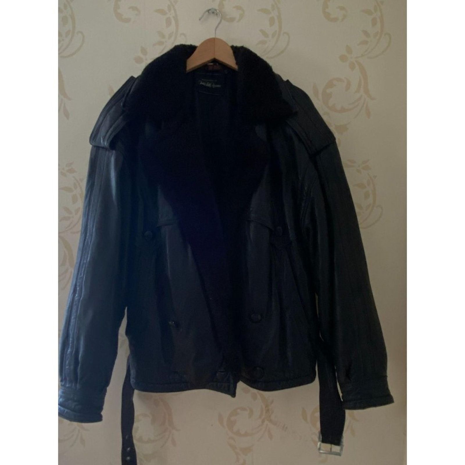 Saks Fifth Avenue Men's Size 40 Saks Fifth Avenue Neto Leather & Shearling Size US L / EU 52-54 / 3 - 5 Thumbnail