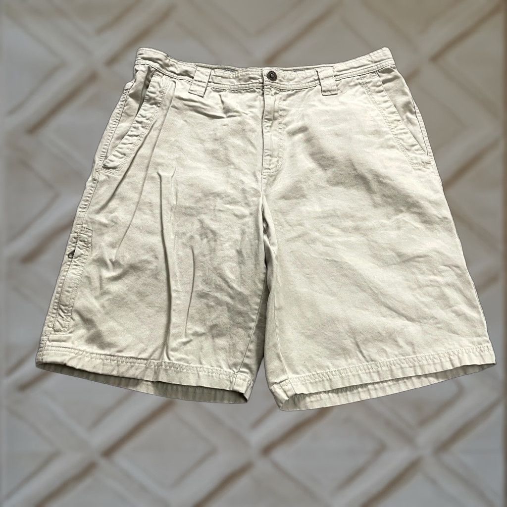 Vintage Columbia Omni Shield Cargo Chino Shorts Mens 38 Light Brown Flat Front Cotton Casual Size US 38 / EU 54 - 1 Thumbnail
