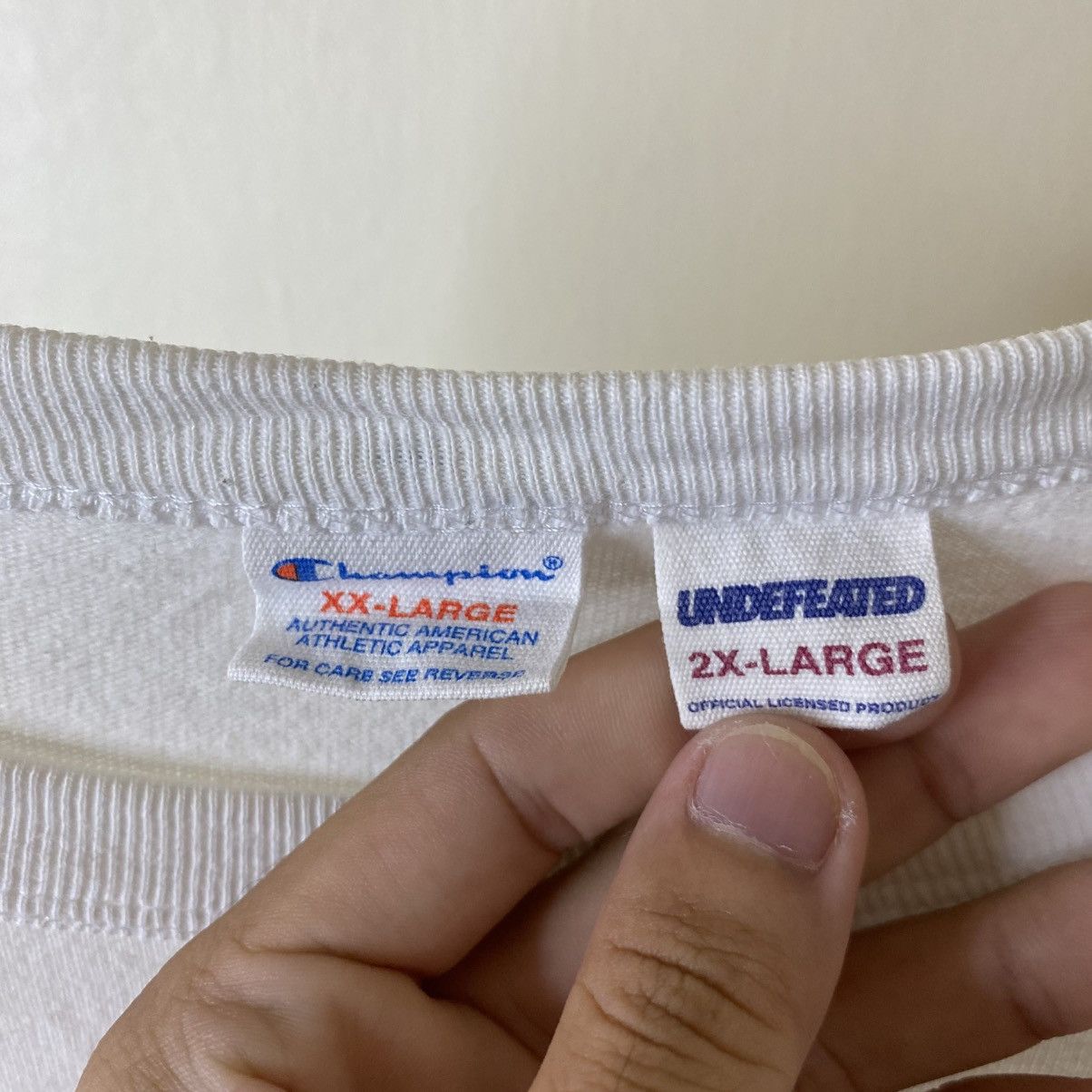 Undefeated Champion x Undefeated Essential Small Logo T Shirt Size US XL / EU 56 / 4 - 5 Thumbnail