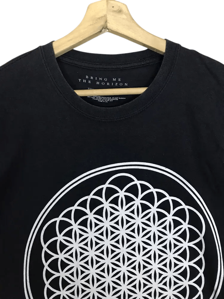 Band Tees Bring Me The Horizon Band Tour Tshirts Size US M / EU 48-50 / 2 - 3 Thumbnail