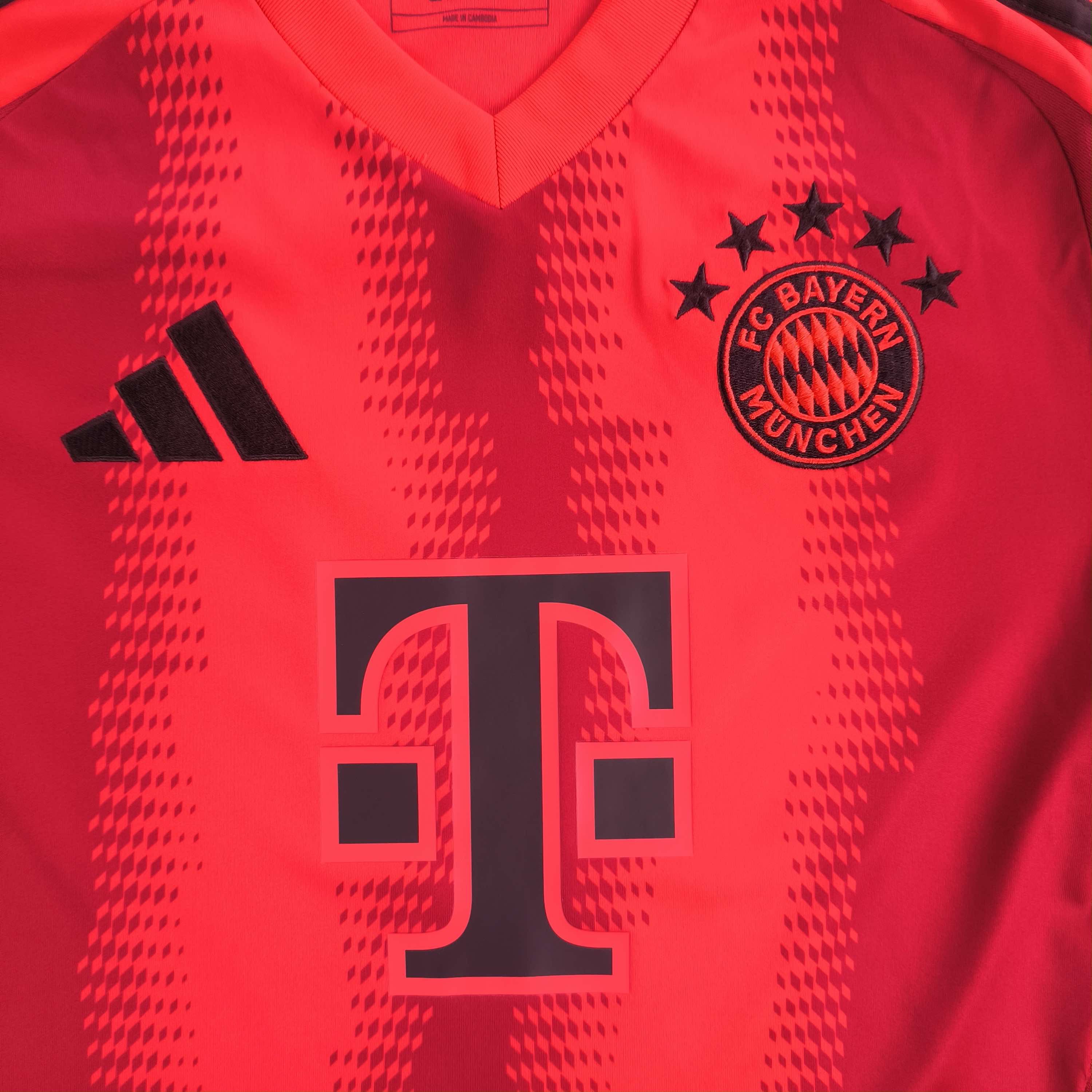 Adidas Bayern Munich 2024-25 Adidas home football jersey size S Size US S / EU 44-46 / 1 - 3 Thumbnail