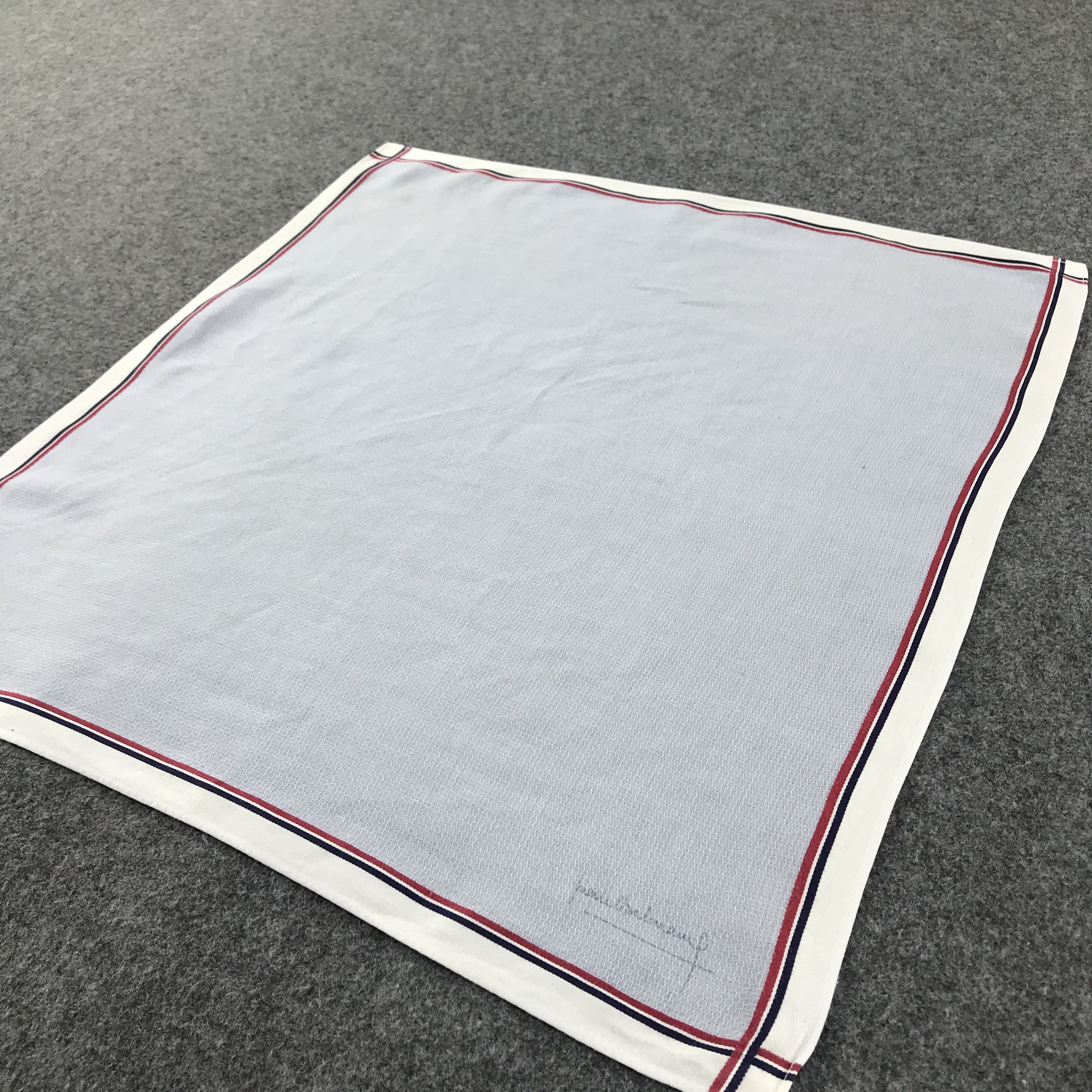 Pierre Balmain × Vintage Pierre Balmain Handkerchief Neckerchief Bandana H212 Size ONE SIZE - 5 Thumbnail