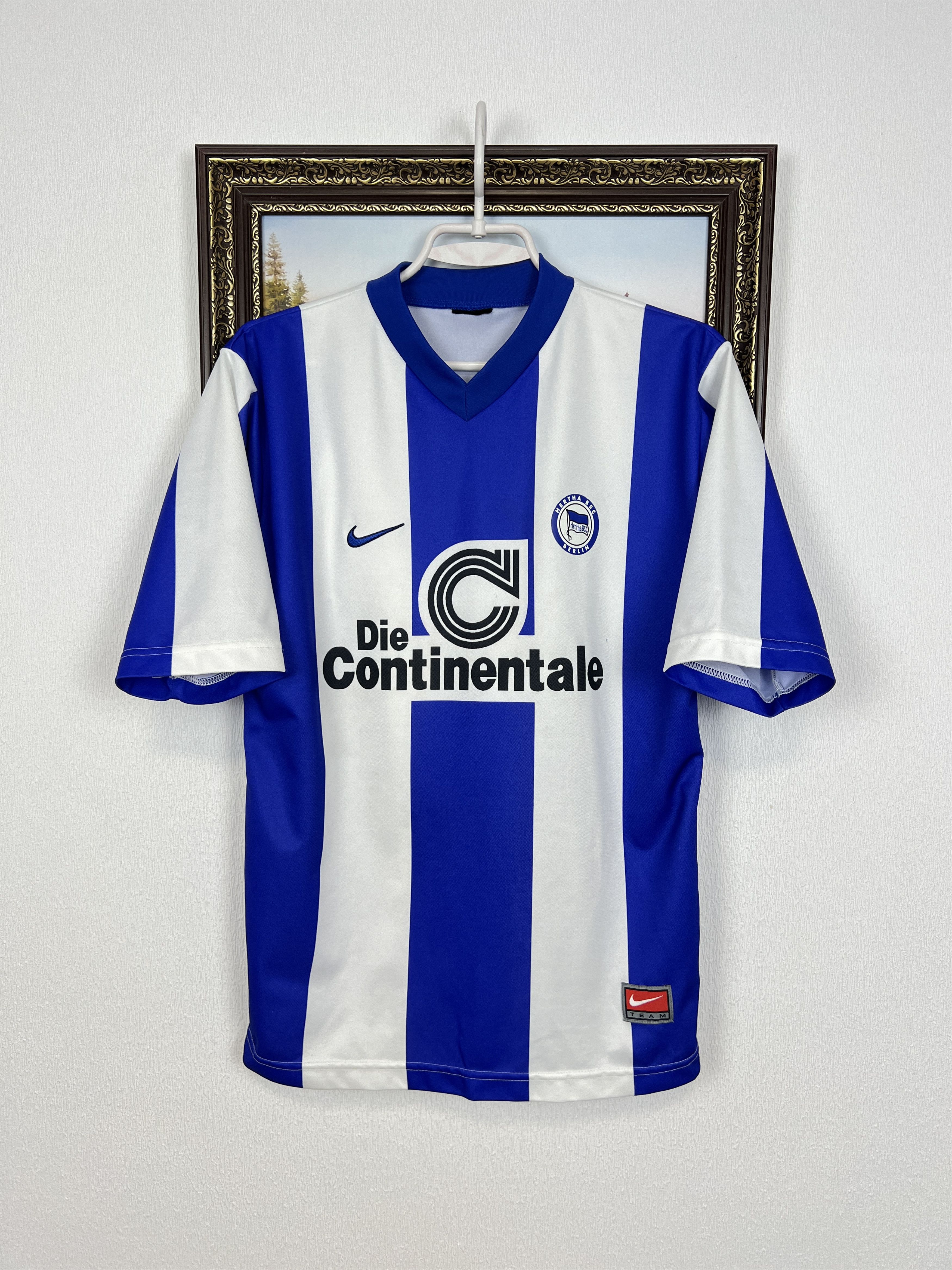 Nike Hertha football shirt Soccer Nike Jersey Tee Hype Size US S / EU 44-46 / 1 - 1 Thumbnail
