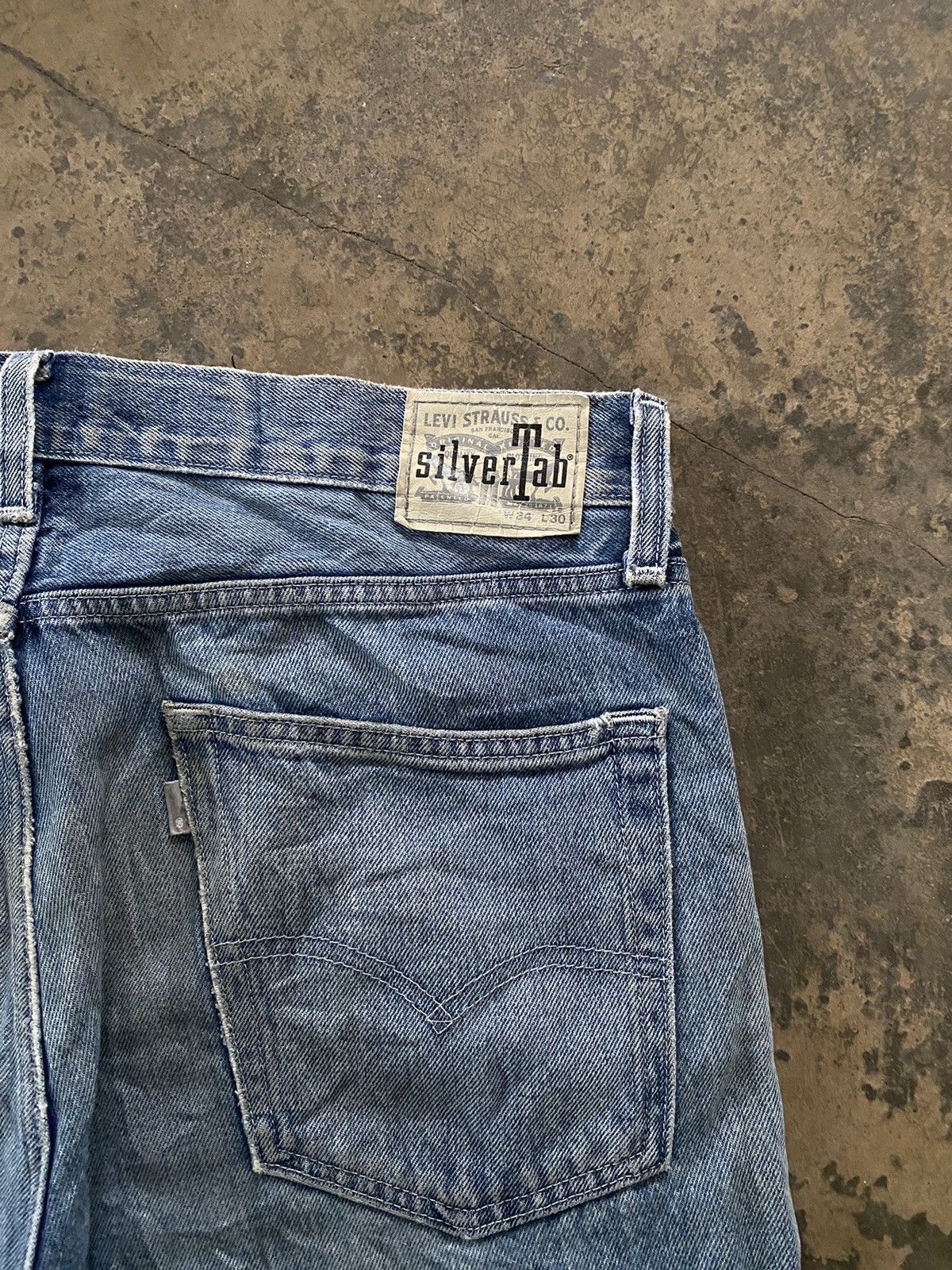 Levi's Vintage Clothing VINTAGE SILVERTAB LEVI’S LOOSE JEANS Size US 36 / EU 52 - 7 Thumbnail